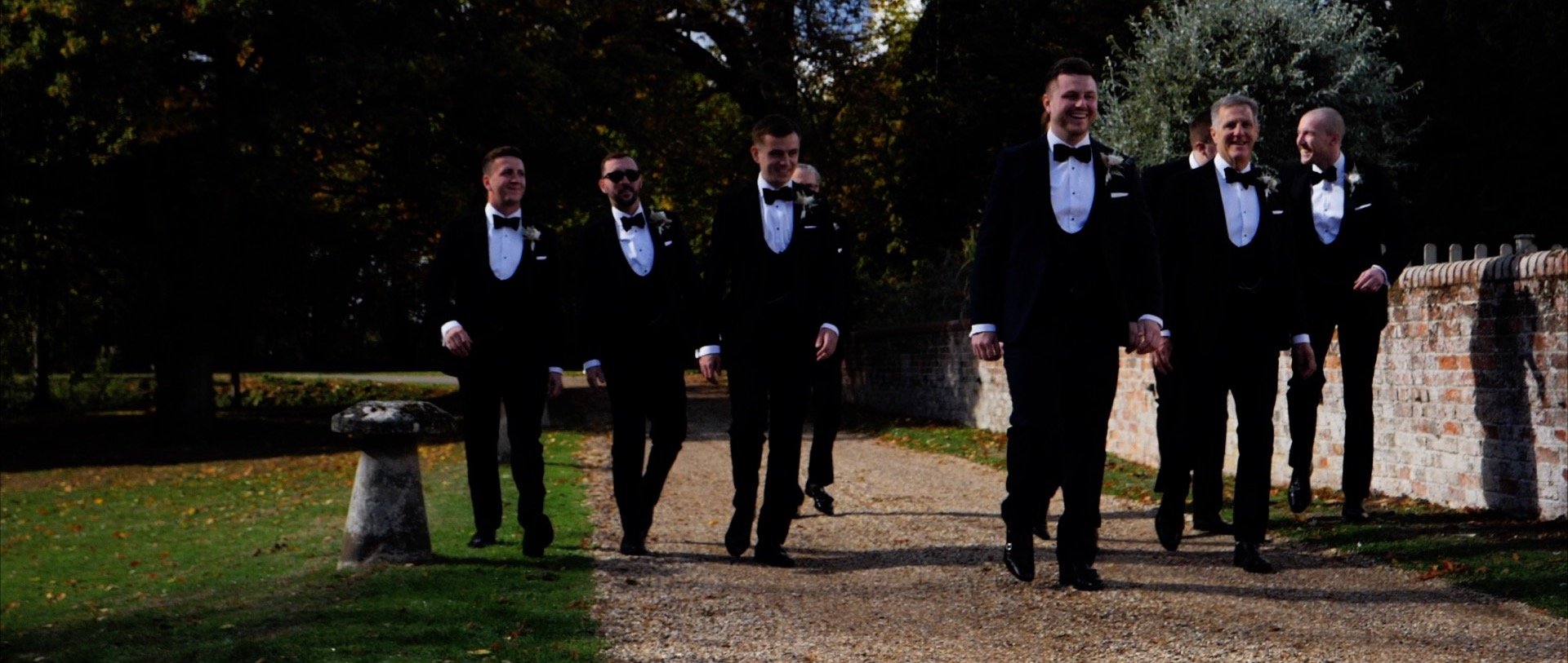 Groomsmen arrive at Houchins wedding venue video.jpg