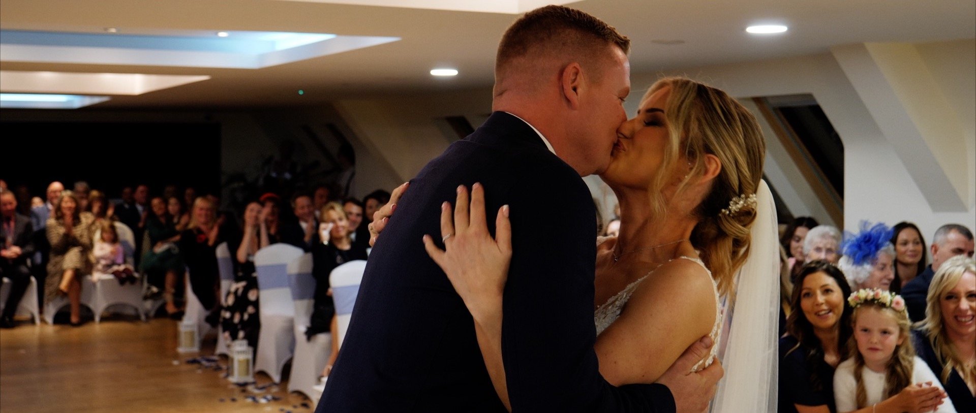 Just married at the rayleigh club essex - video.jpg