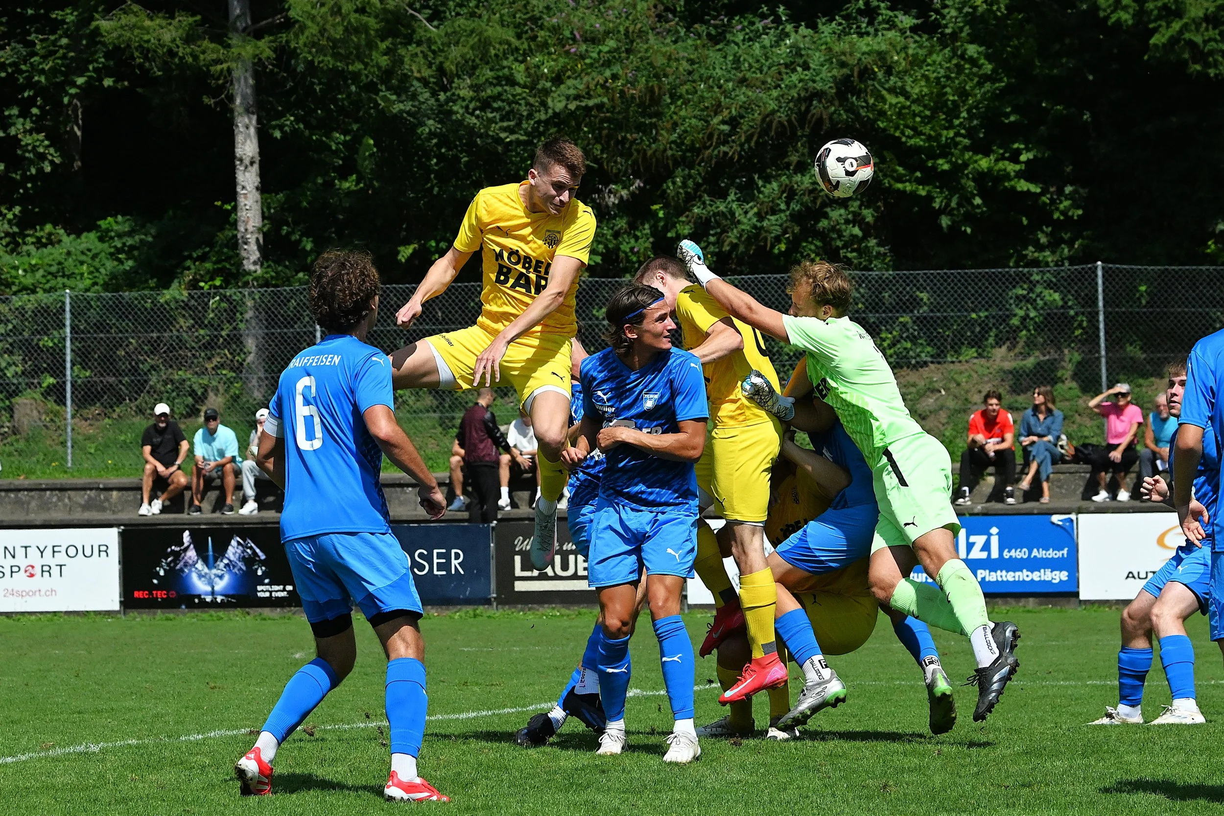 Gelungener Saisonauftakt für Altdorf I vor heimischem Publikum