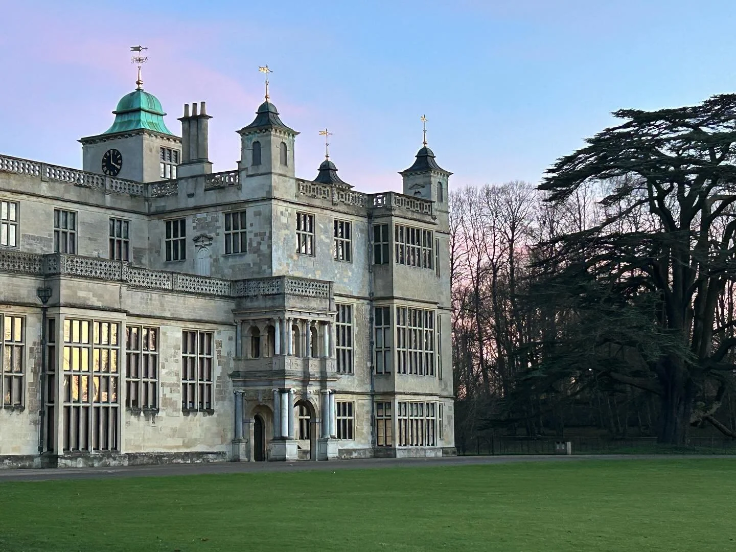 Thank you for having me @audley_end_house today at the Christmas Pop Up Market and for everyone who came to my stall in the Dairy and purchased something. My Robins were definitely the star of the show - be it a robin tea towel, a robin print, a robi