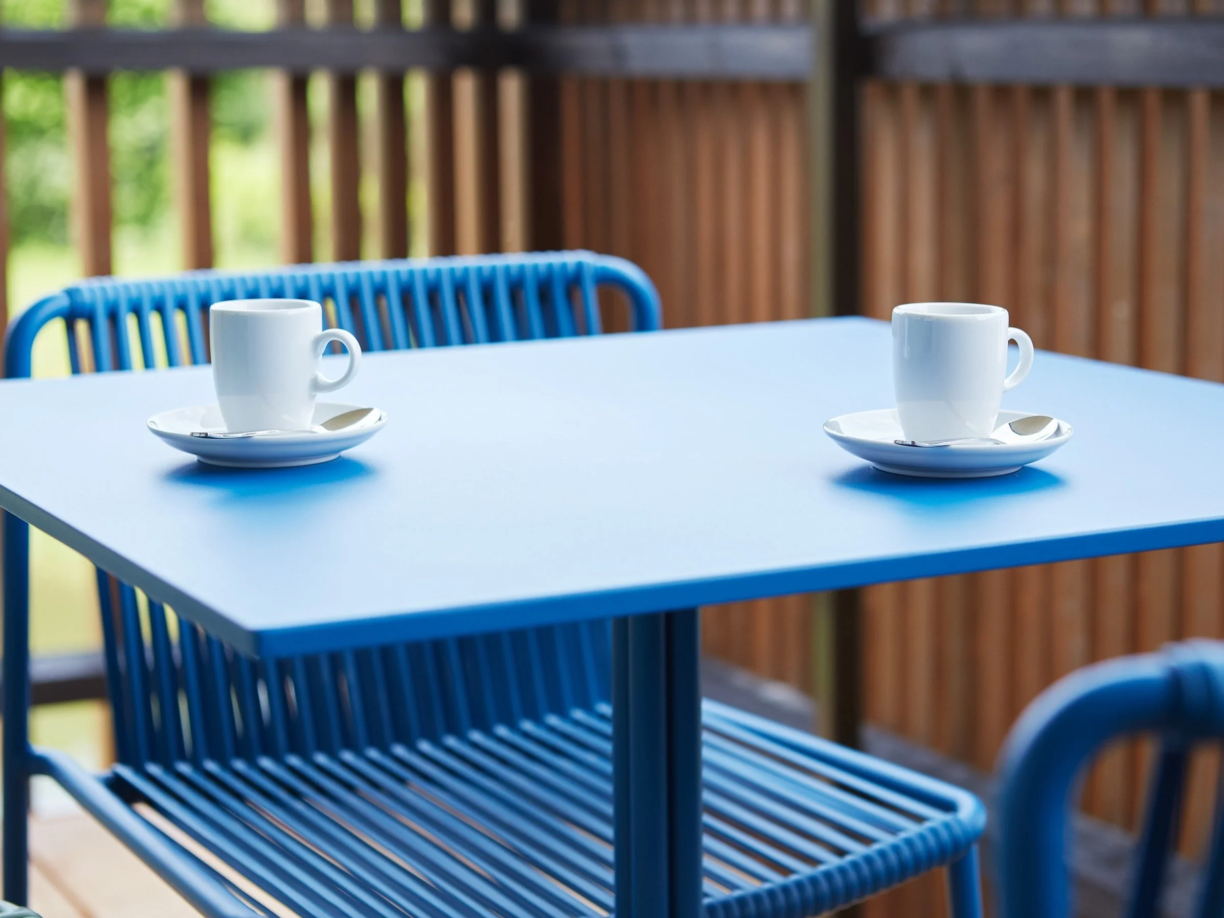 Am Ufer 13 Balkonmöbel.jpg