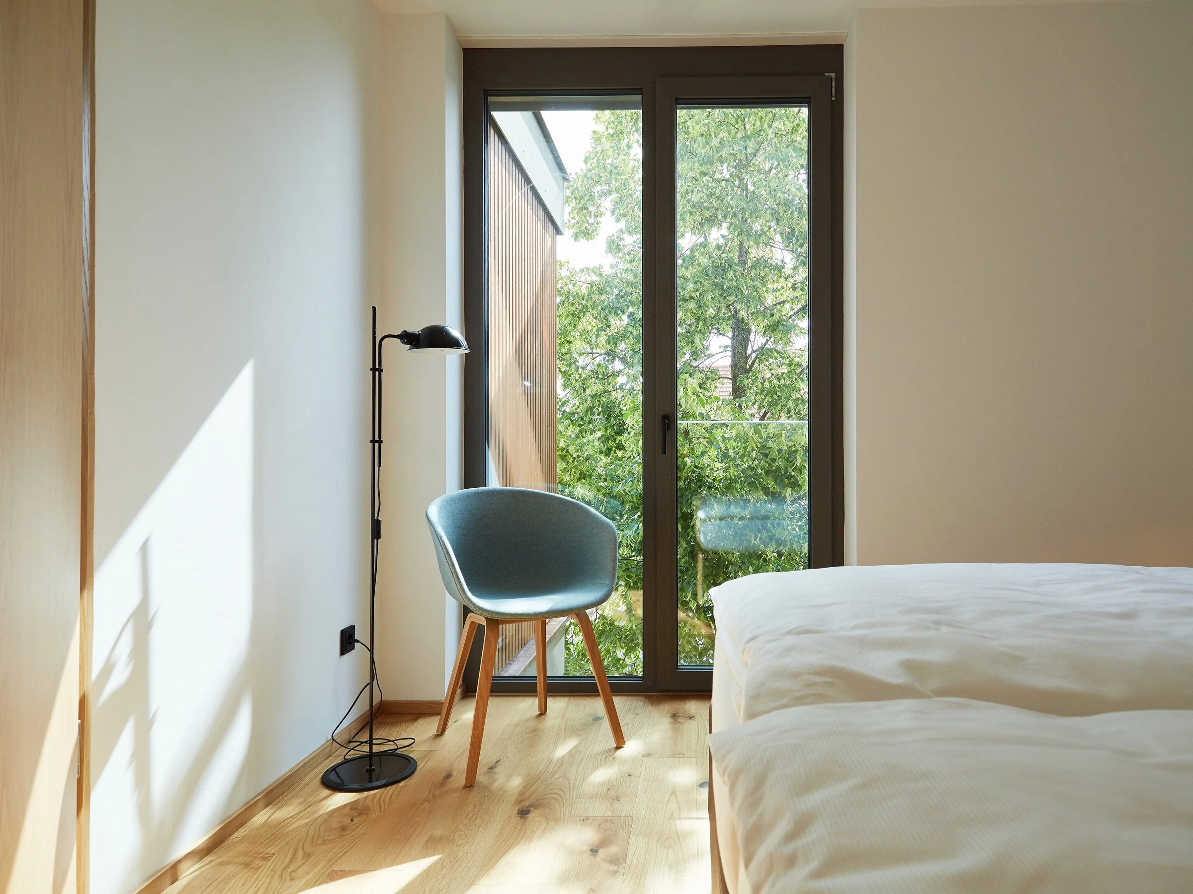 Storchennest 18 helles Schlafzimmer.jpg