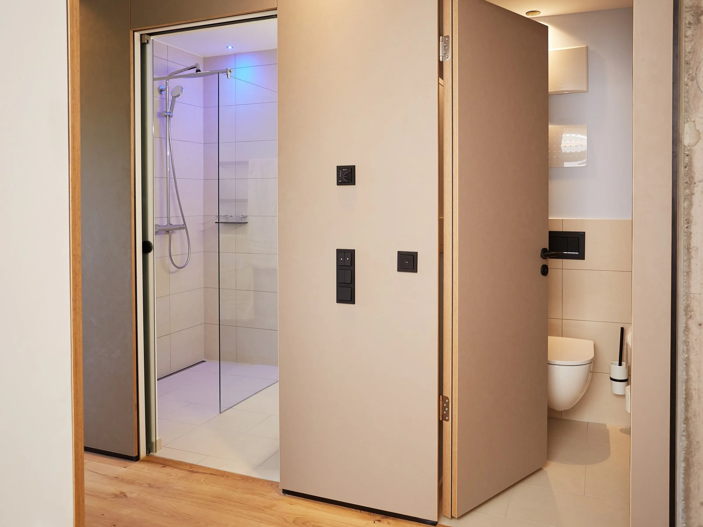 Storchennest 20 separate Toiliette WC.jpg