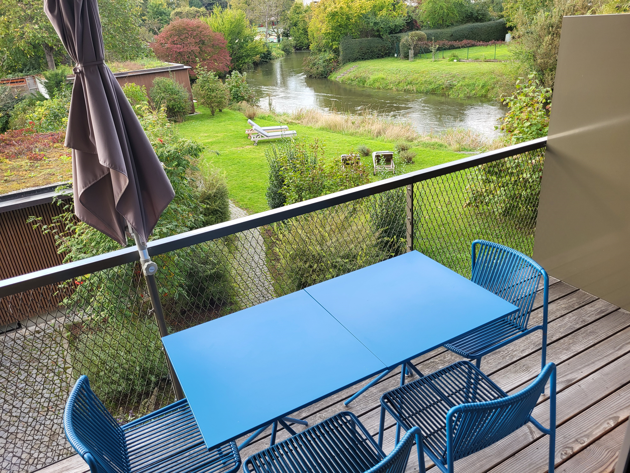 Schienerberg 6 Balkon mit Ausblick.png