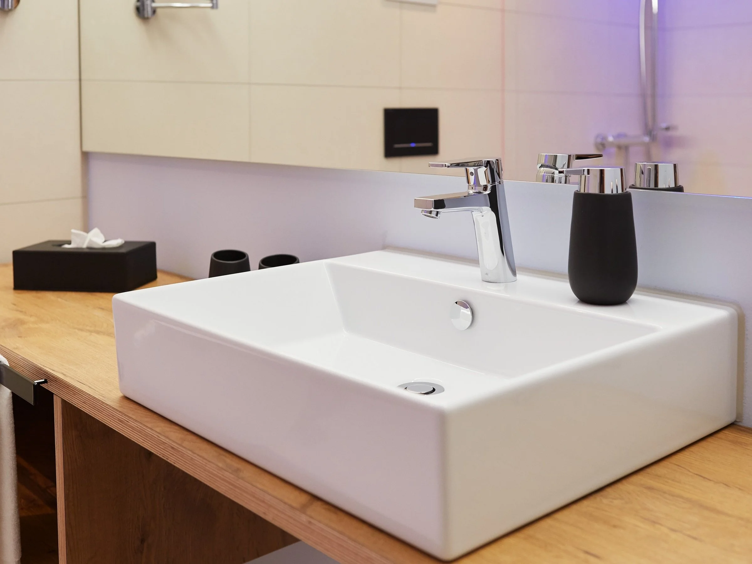 Schienerberg 17 großes Bad.jpg