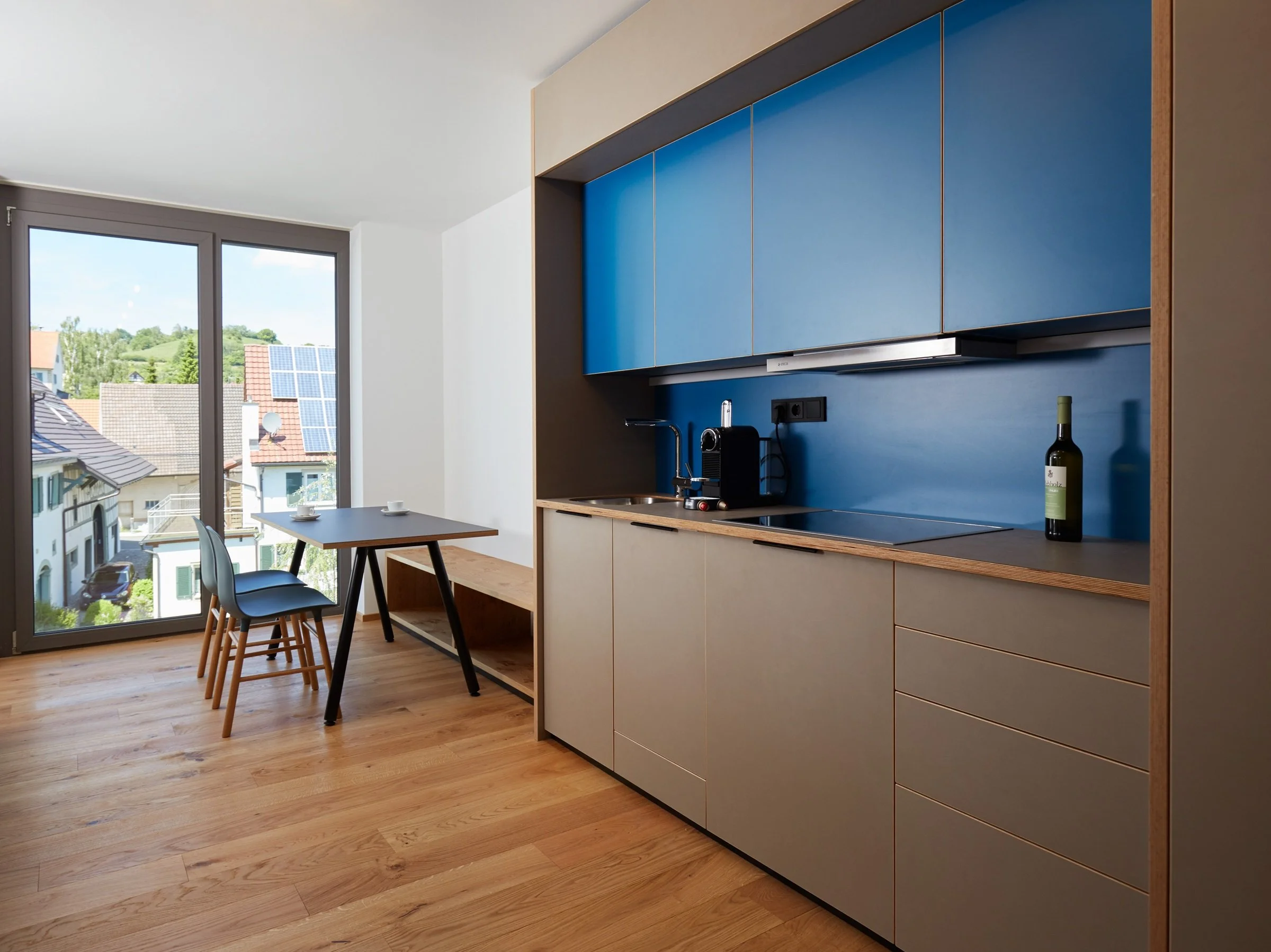 Über dem Wasser 13 Küchenzeile voll ausgestattet.jpg