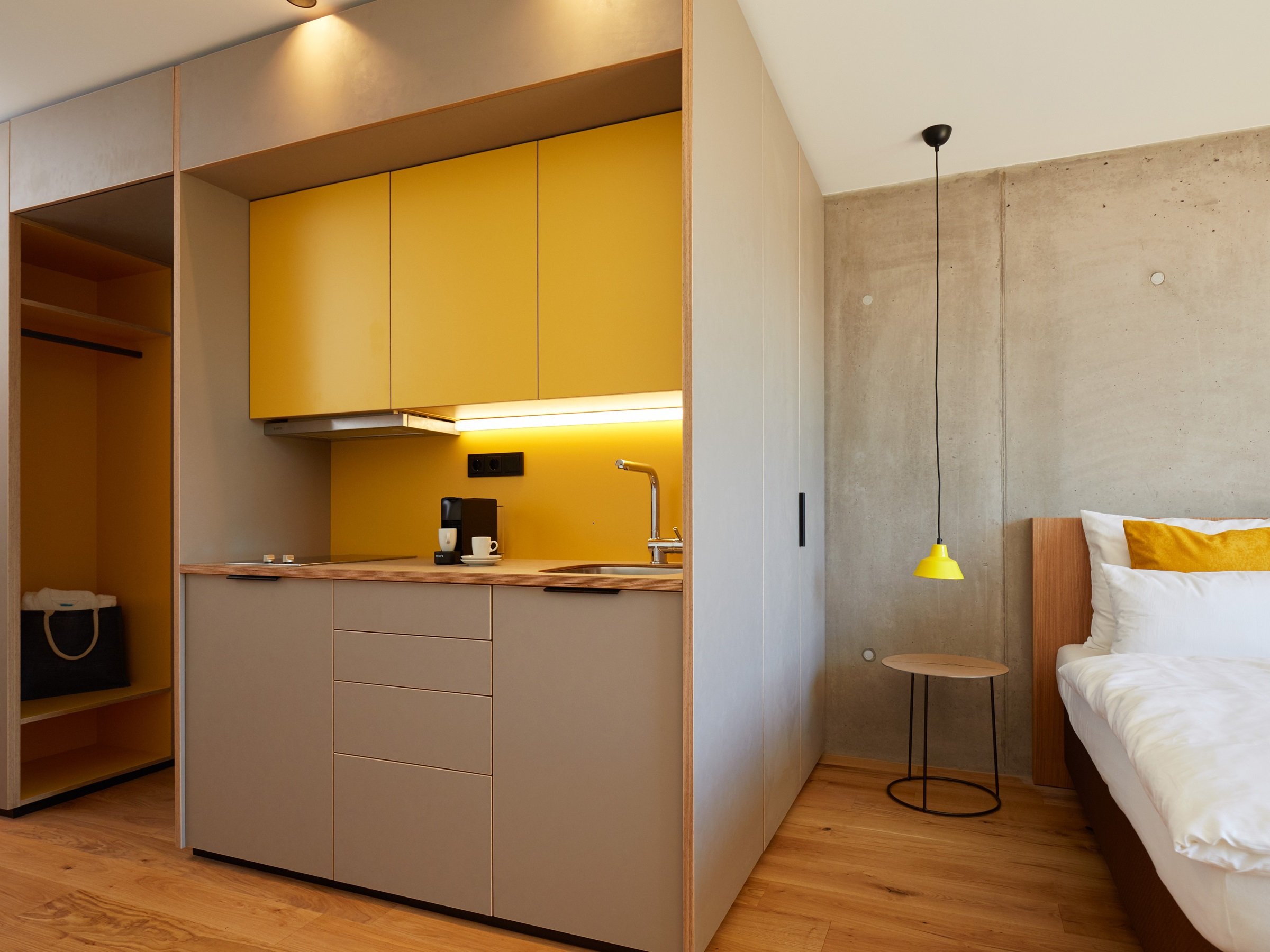 Abendsonne 7 Doppelzimmer mit Stil .jpg