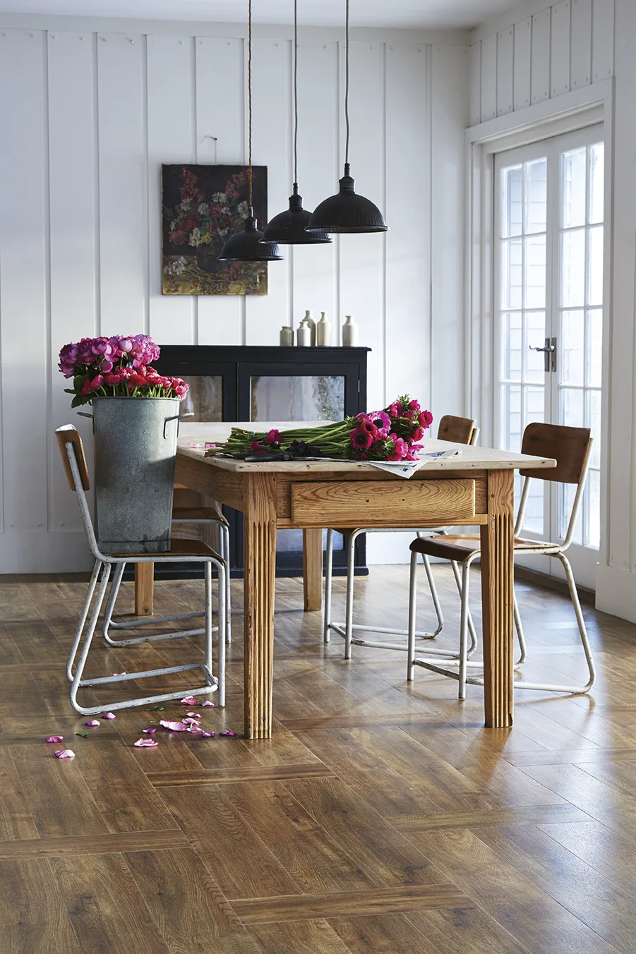 Signature Farmhouse Oak