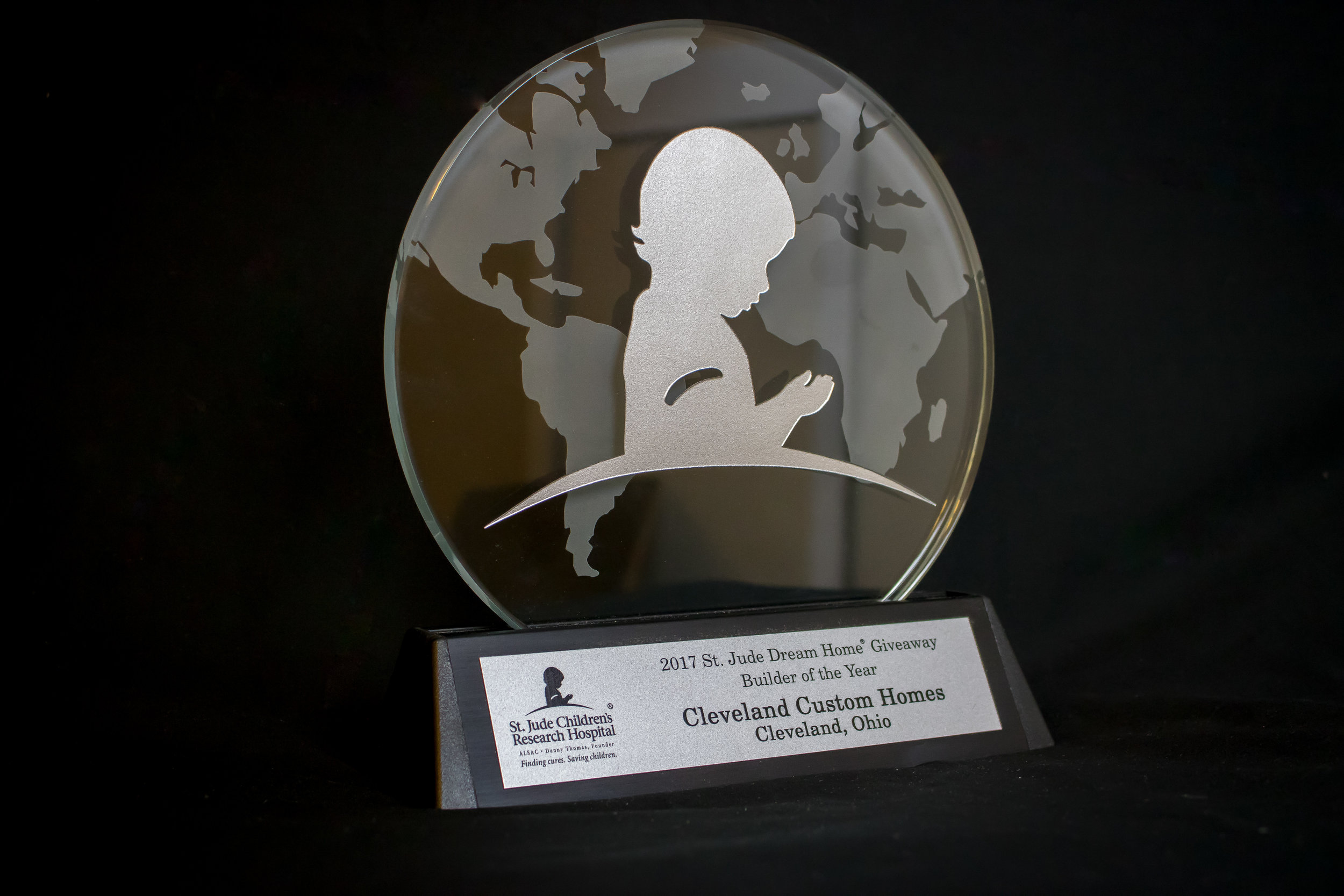 CCH - photo - SJ award - 2017 builder of year.jpg