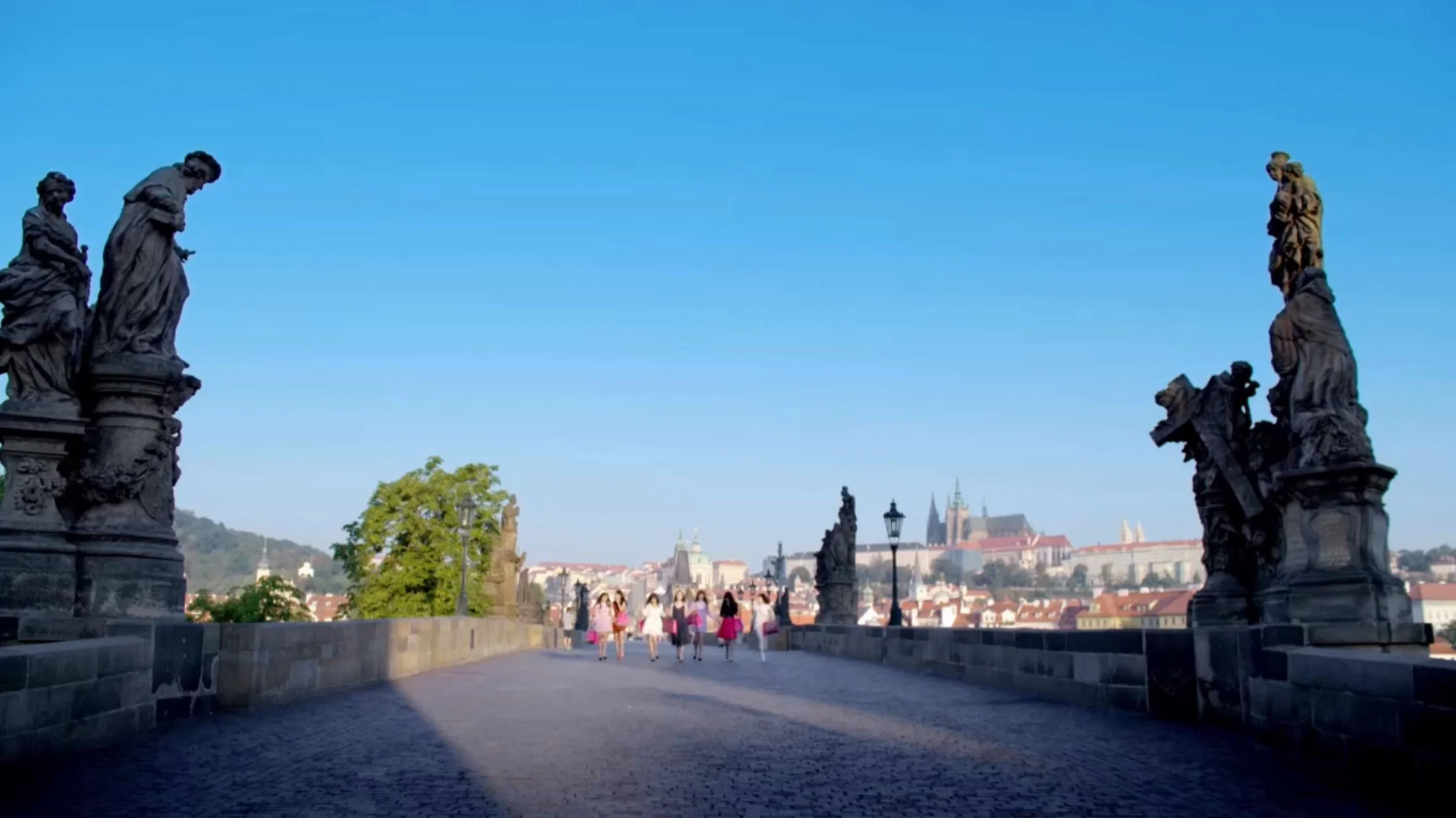 Setdesign / Snh48 / Build on location