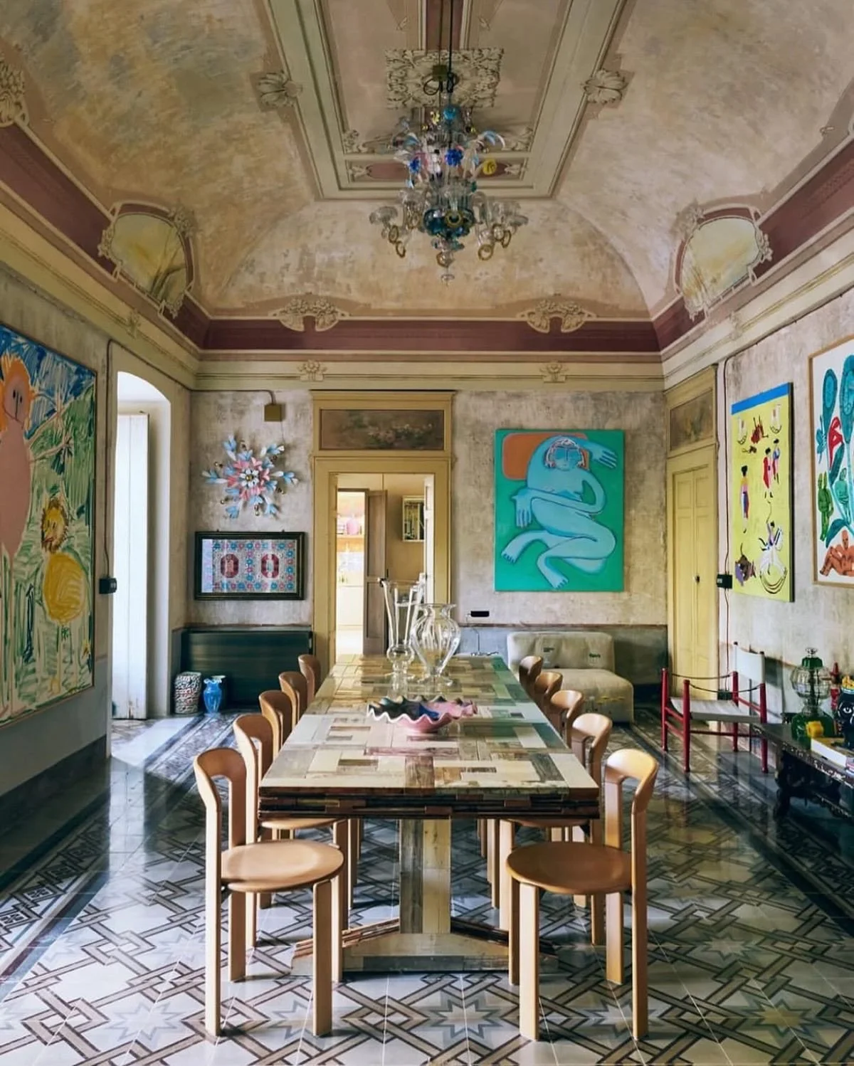M.A.H Inspo &bull; 

A 19th-century palazzo tucked away in the hills of Puglia, Villa Colucci is where old meets new. 

The space cascades sunlit rooms, art-filled walls, and a creative energy that endlessly inspires.

Recently restored by Rolf &amp;