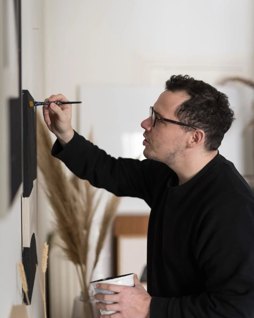 Introducing Hubert Mardi &bull; 

His work unfolds within a constant dialogue between concept and material, where construction, deconstruction, and controlled instinctive gestures intertwine. 

Informed by Braque&rsquo;s Cubism, Malevich&rsquo;s radi