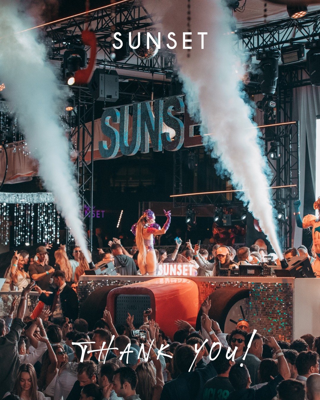 🙌🏼 SUNSET family, you did it again! The energy you brought to the beach this weekend was unforgettable, next level perfection - You killed it!

Massive thanks to our partners:  @lemeridienmonaco, @domperignonofficial, @alterdesigns_, @brooksrunning