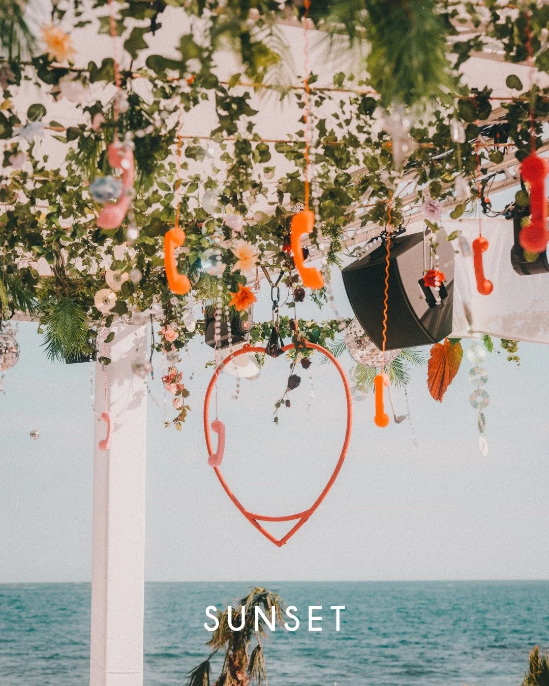Straight from the heart ❤️&zwj;🔥

#sunsetmonaco #SunsetVibes #dolcevita #thegoodlife #lifestyle #monaco #seeyouatsunset #sunsetattitude
