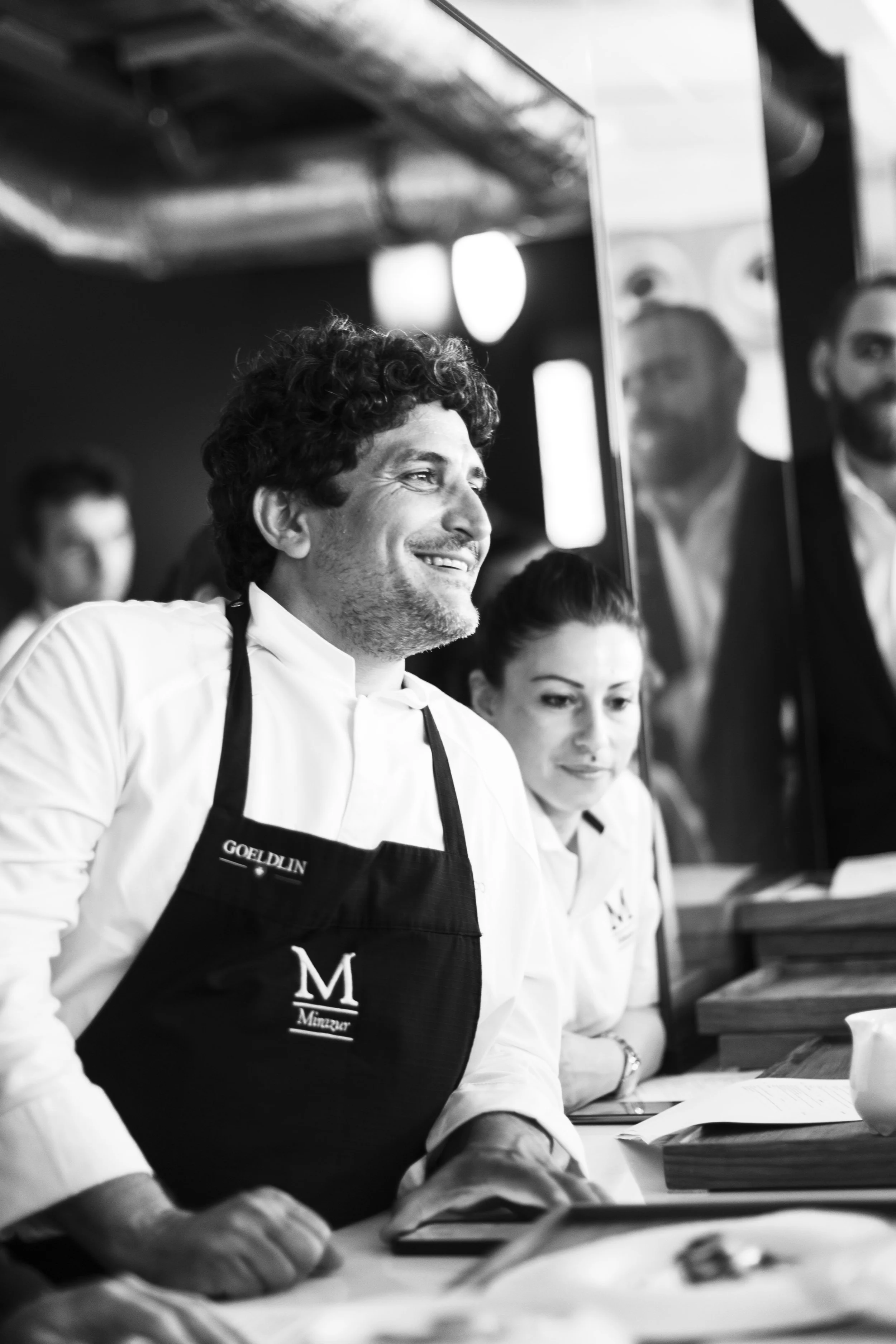 MAURO COLAGRECO PORTRAIT (Kitchen) NB V © Matteo Carassale.jpg