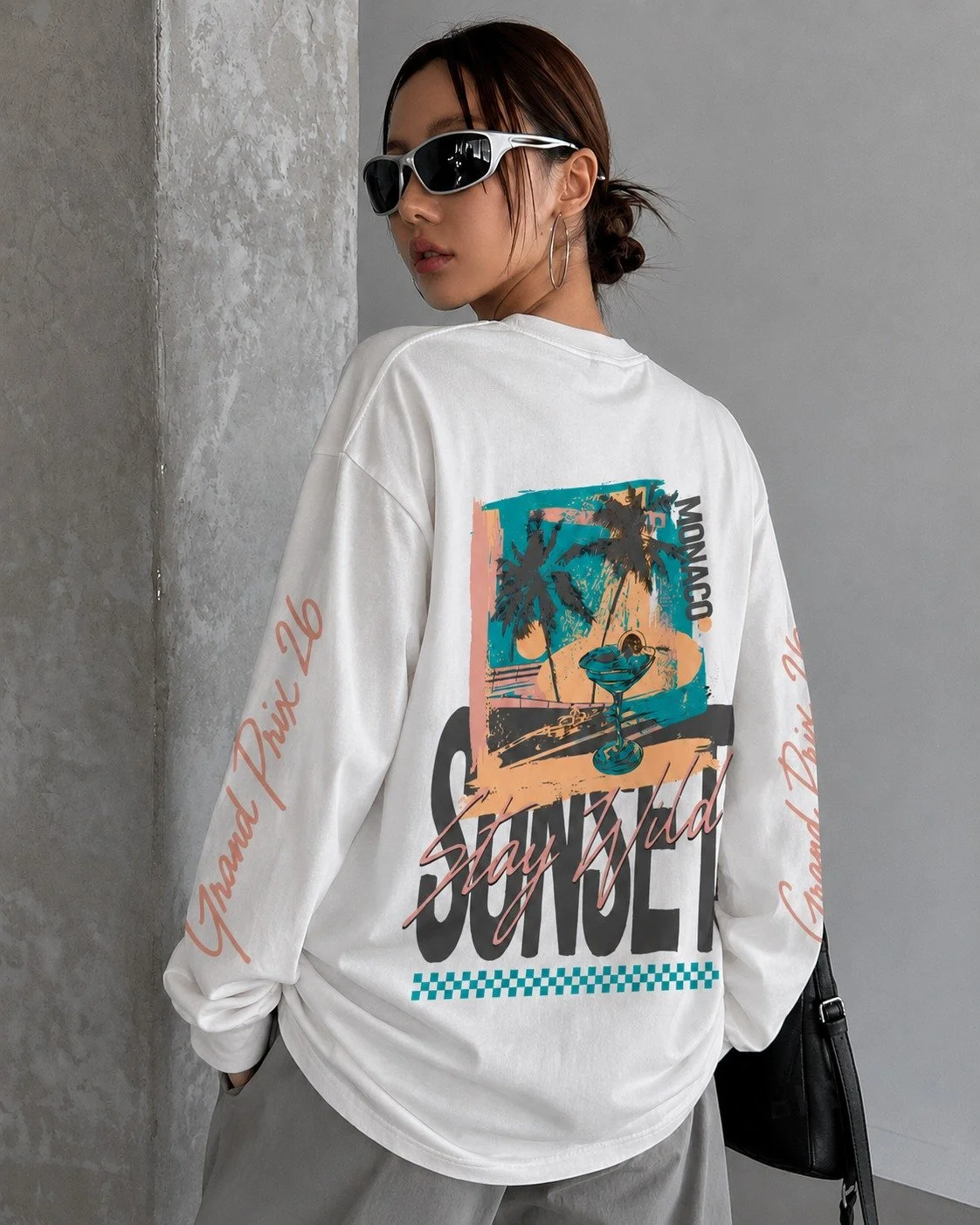 SUNSET merch has landed 🌴
Limited pieces available exclusively at the SUNSET store.

#SUNSETMonaco #MonacoWeekend #GrandPrixStyle #SUNSETVibes #LimitedDrop
