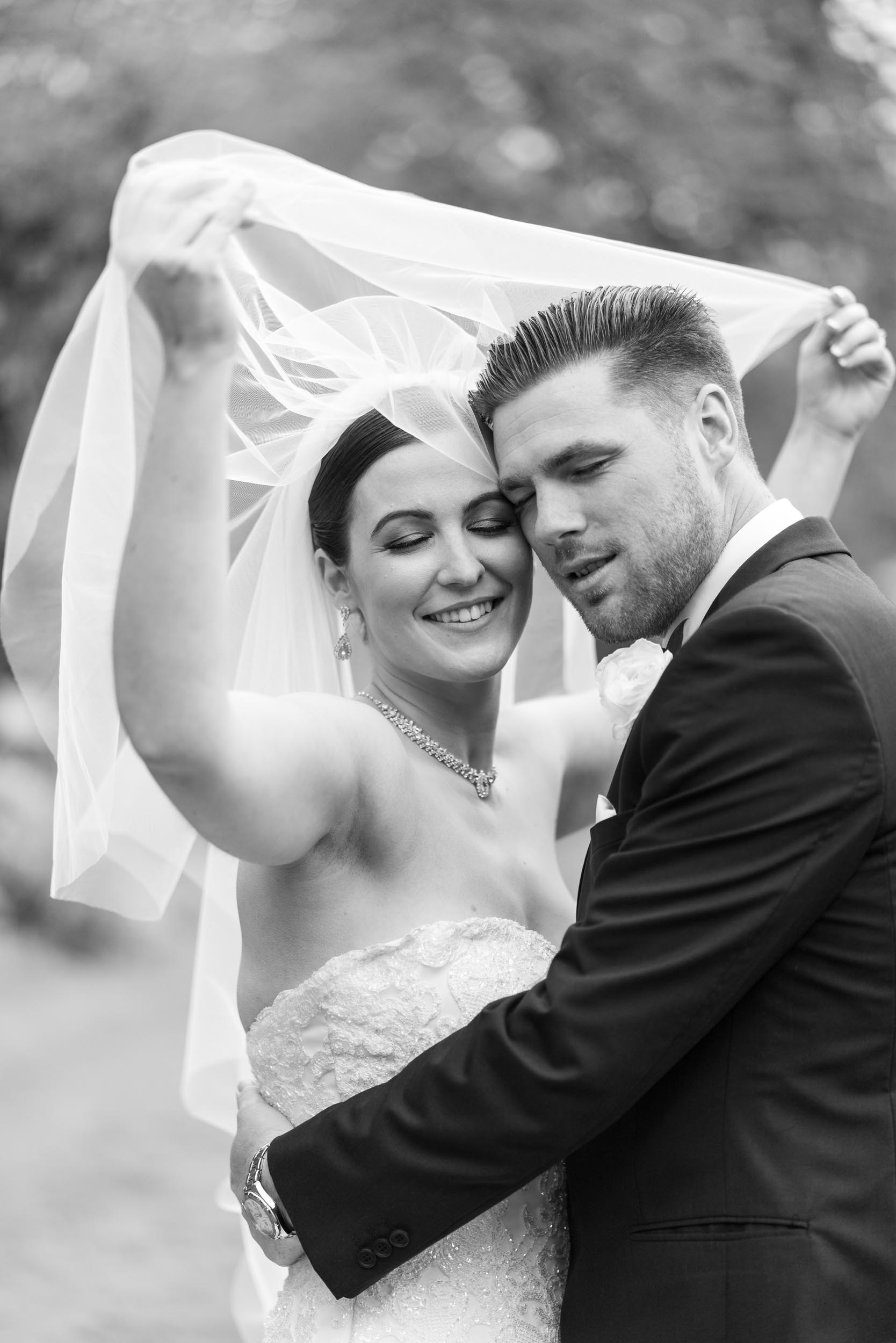 Wedding Bride & Groom Rowhill Grange 043.jpg