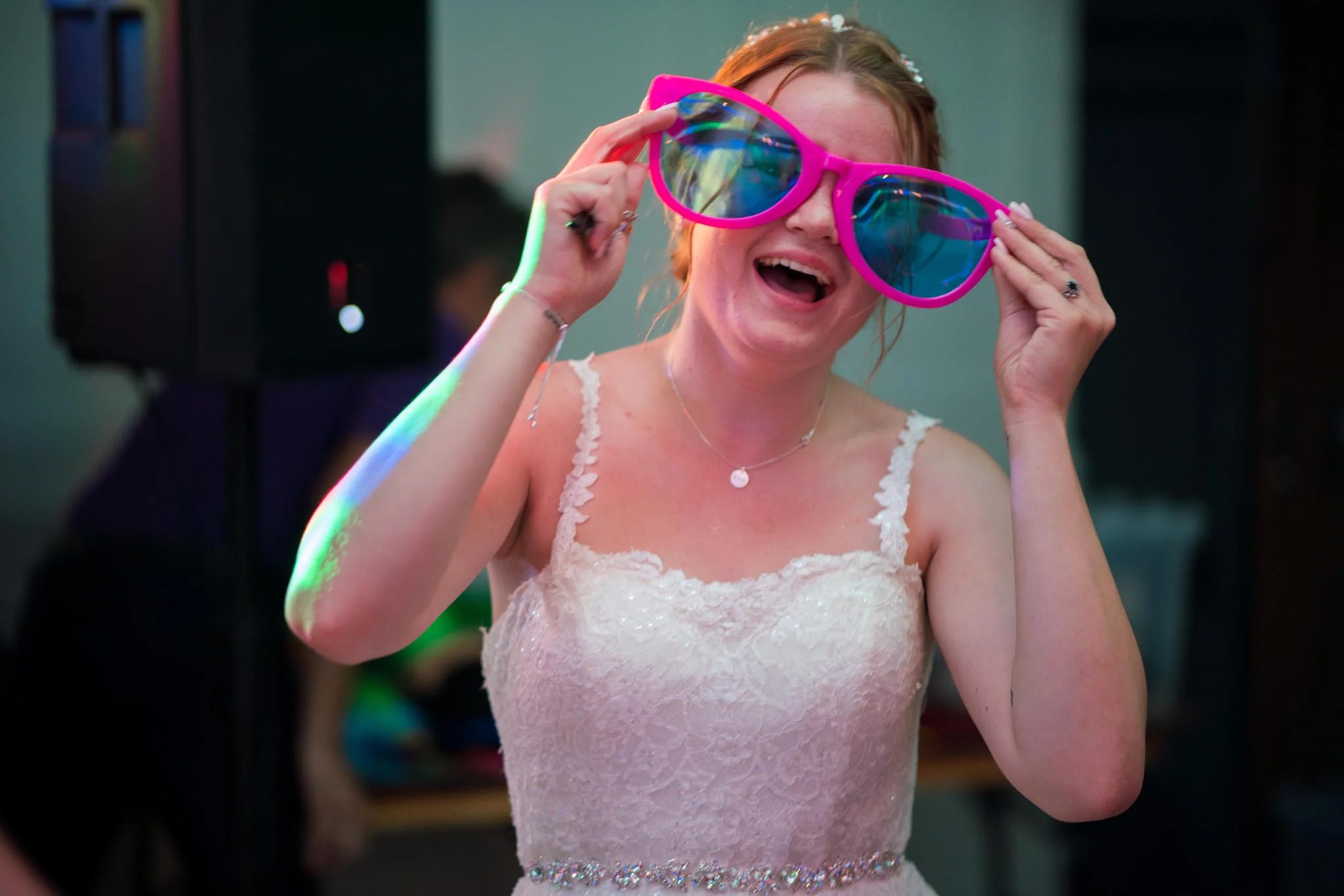 1031-Night-Reception-Luke-Yasmin-The-Rayleigh-Club-Wedding-Photography.jpg