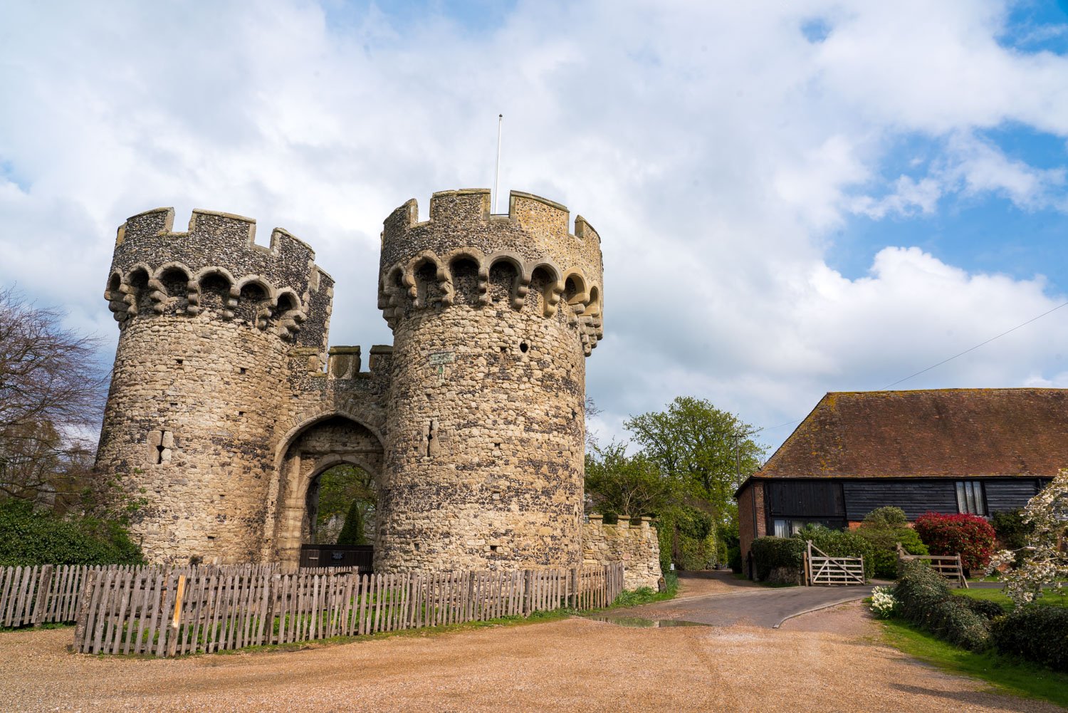 Cooling Castle Barn Wedding 017.jpg