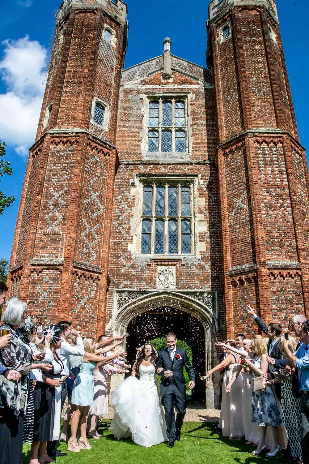 Leez Priory Wedding 00033.jpg