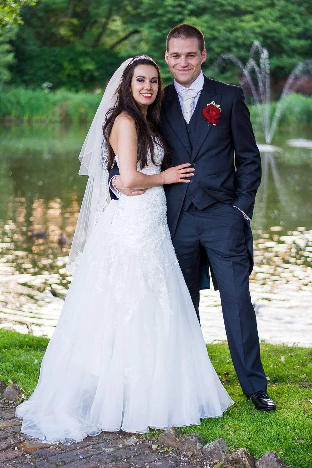 Leez Priory Wedding 00042.jpg