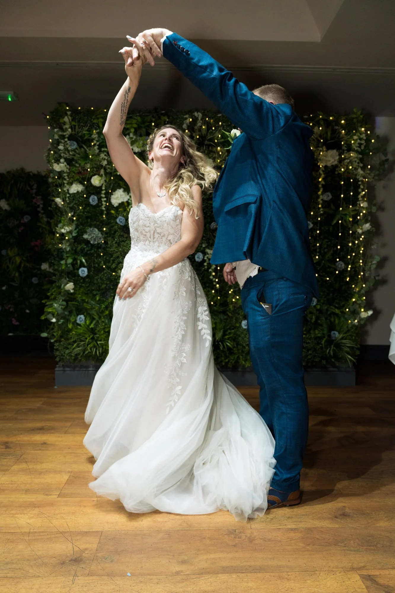 Rochford Hotel Wedding Photography Summer 0787.jpg