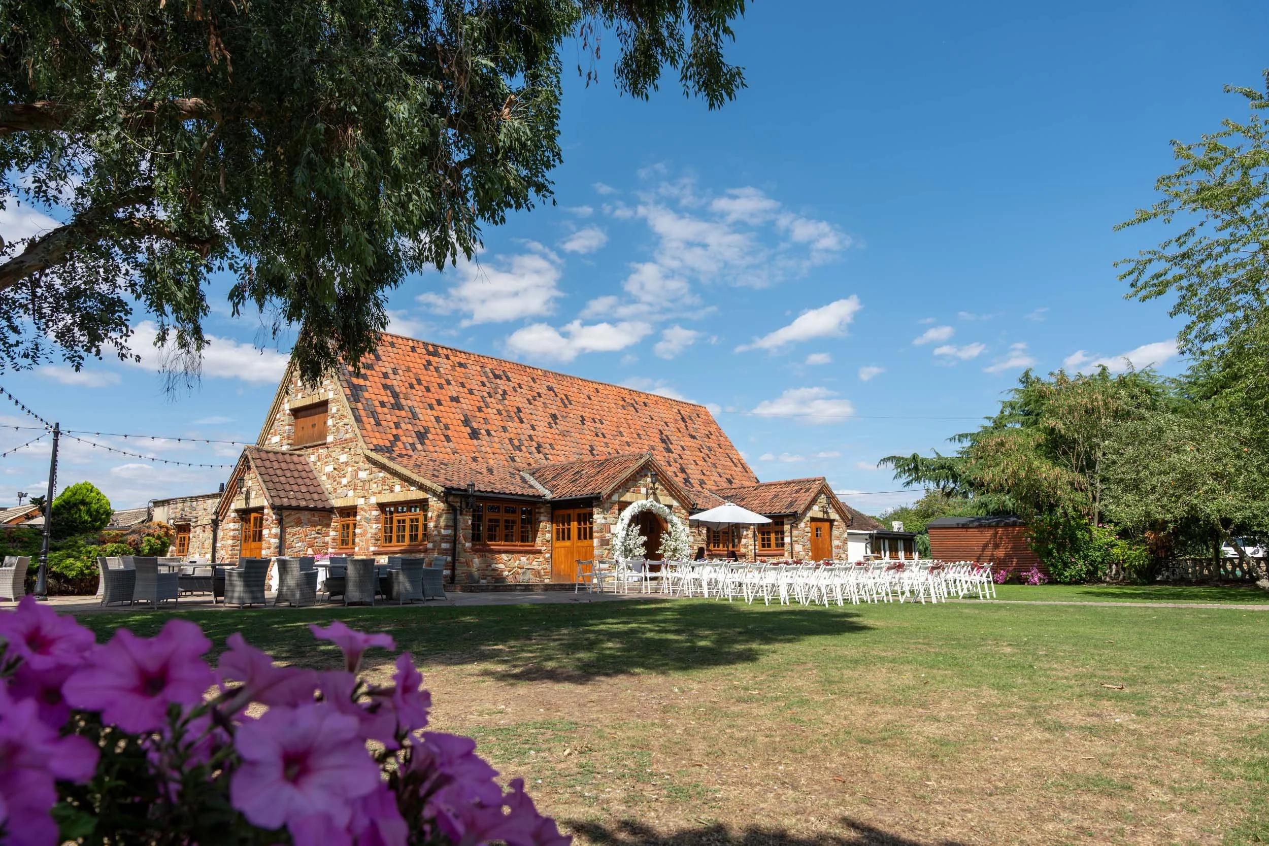 Ye Olde Plough House ~ Kelly & Joe 142.jpg