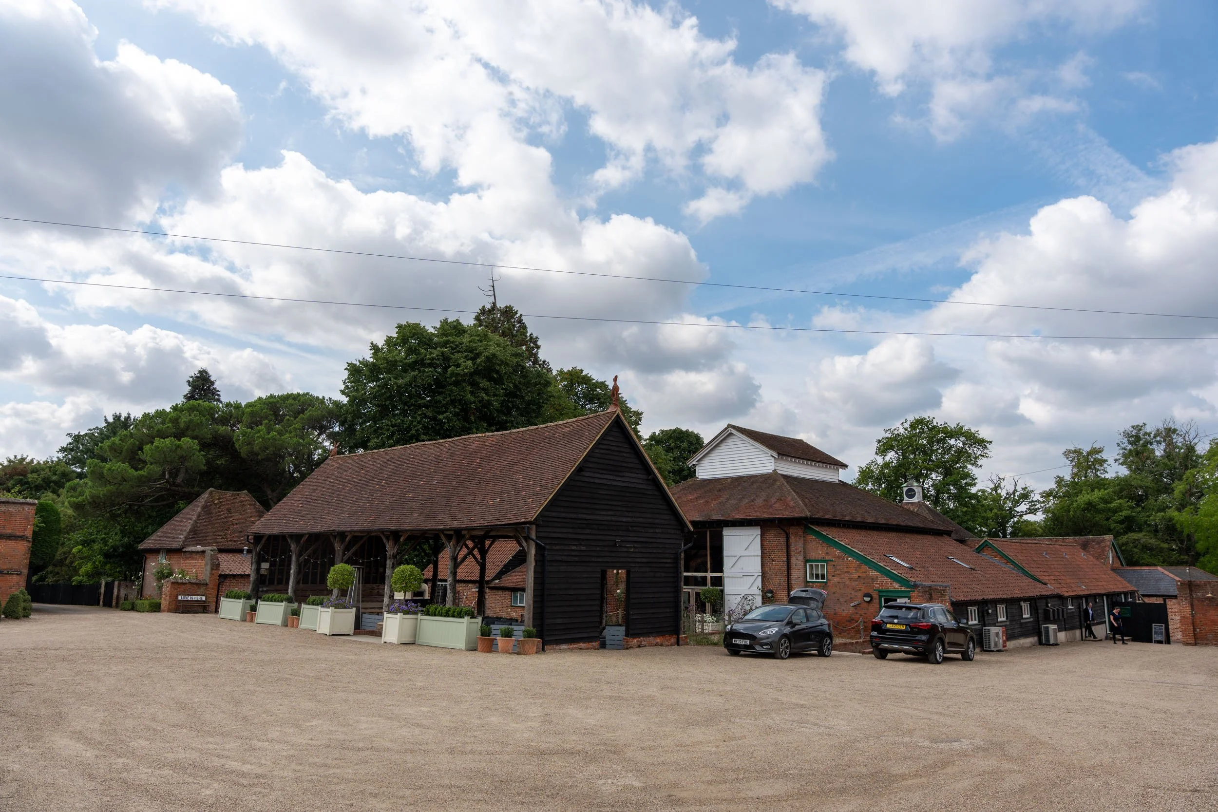 Gaynes Park ~ Angie & Darren 003.jpg