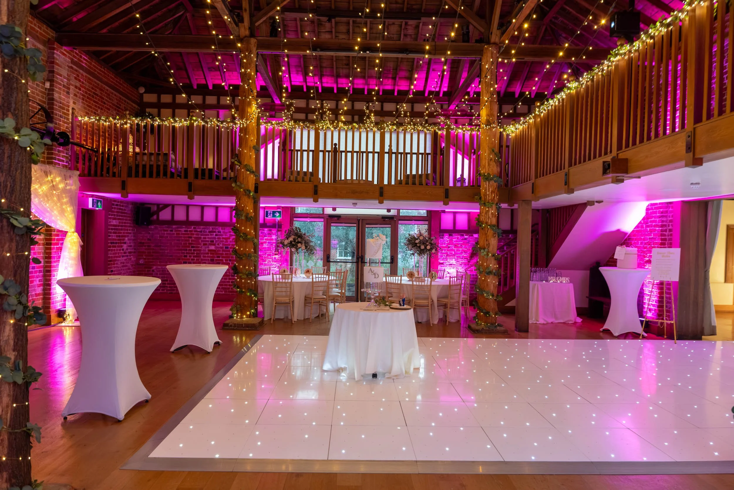 Gaynes Park ~ Angie & Darren 068.jpg