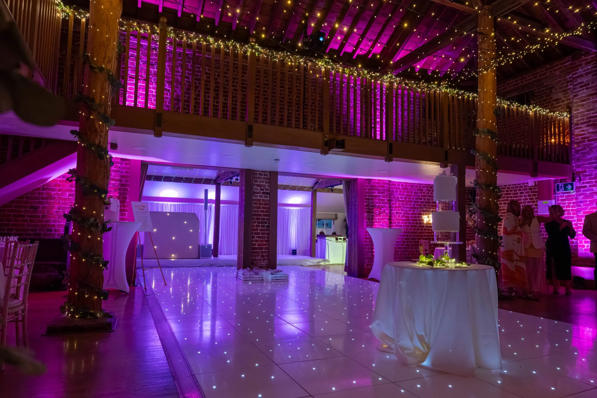 Gaynes Park ~ Angie & Darren 077.jpg
