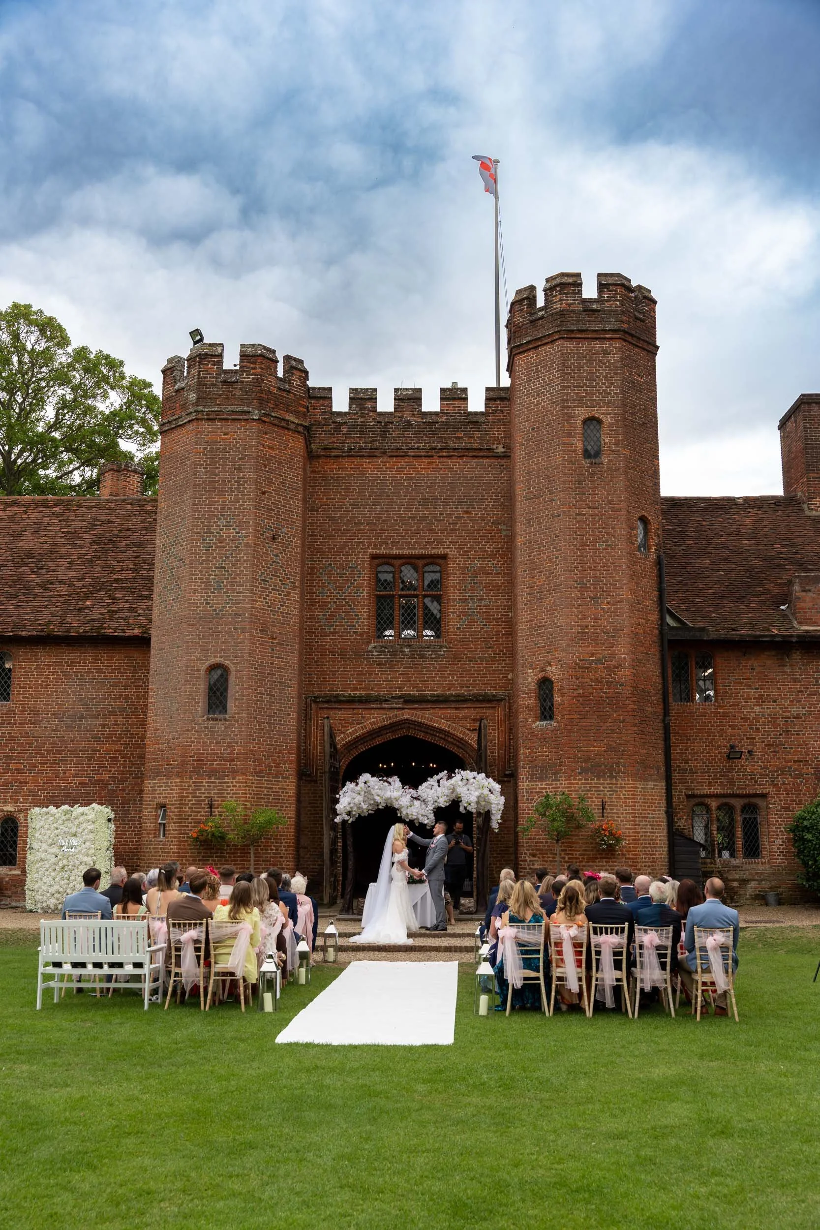 Leez Priory Wedding ~ Jack & Emma 022.jpg