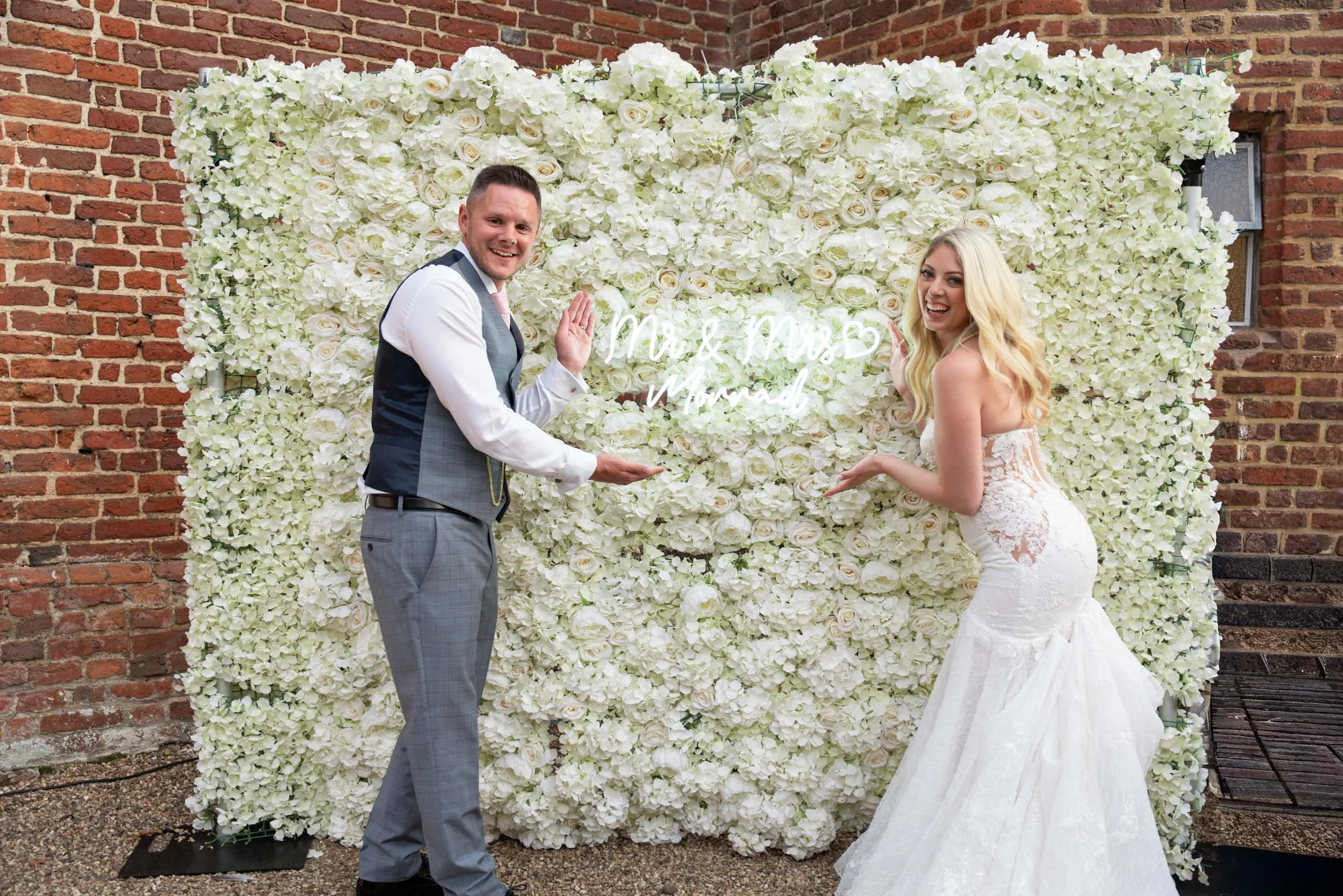 Leez Priory Wedding ~ Jack & Emma 095.jpg