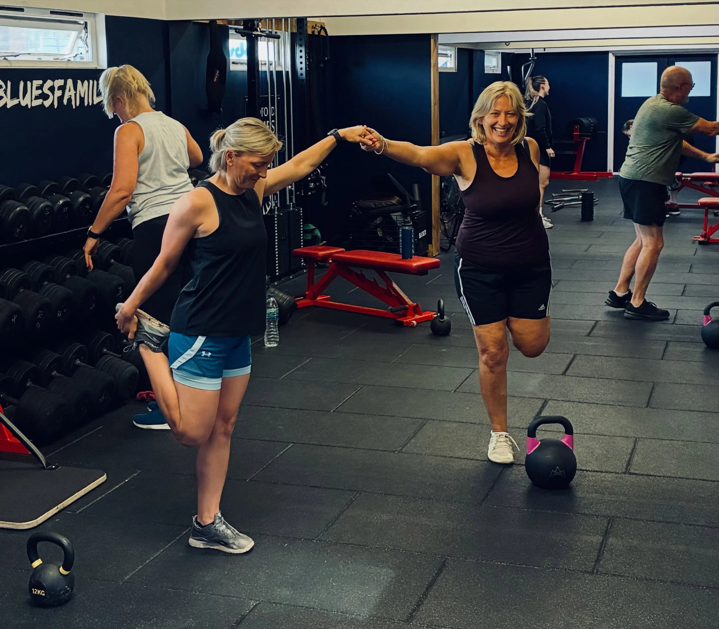 Balance is easier when someone&rsquo;s got your hand. 🤝
That&rsquo;s the SMS way &mdash; you&rsquo;re never doing the hard bits alone.
Ready to find your people? The 6 Week Challenge starts soon 👉 link in bio