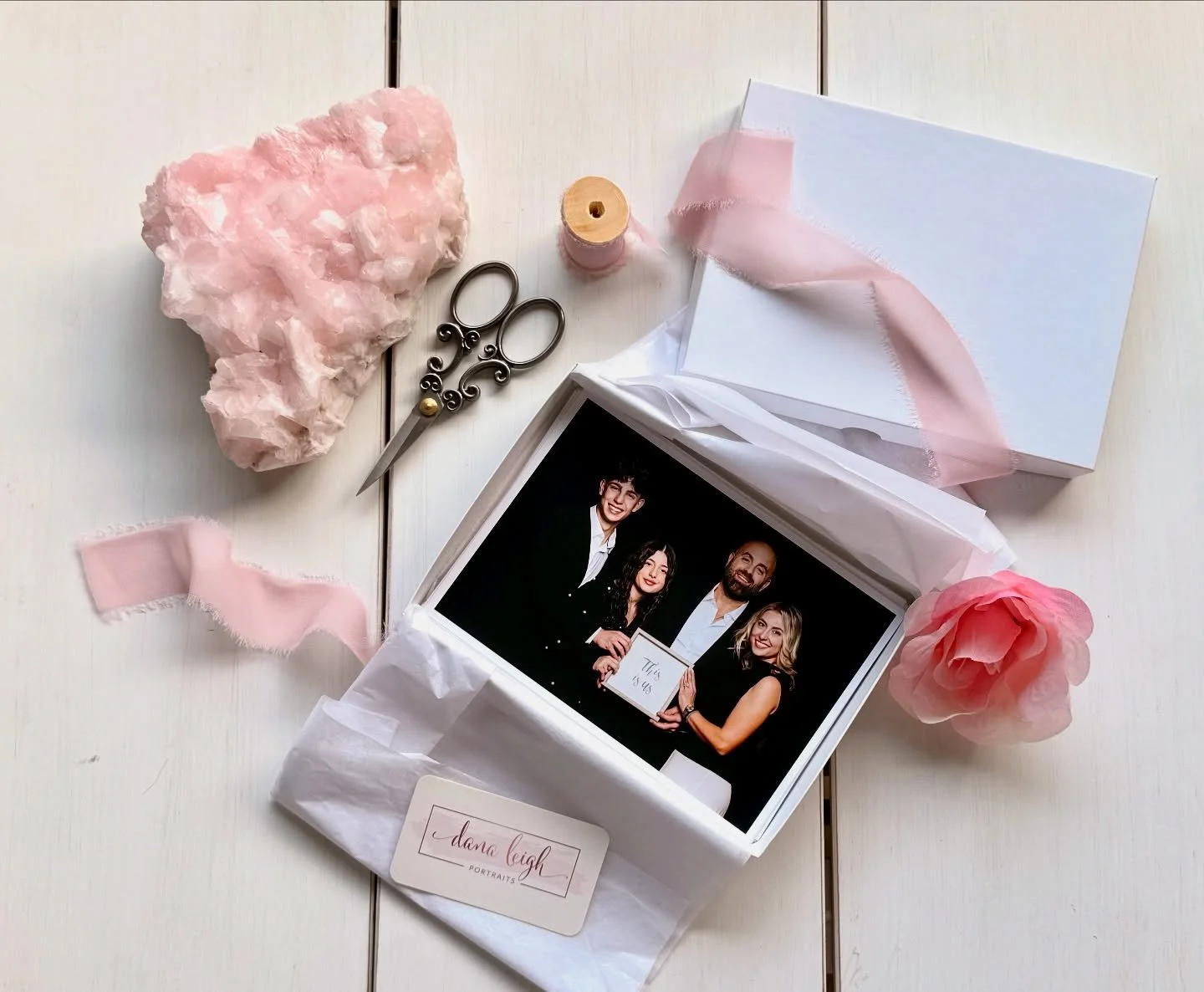 Hey! It&rsquo;s me!!! Been MIA for way too long. Lots of personal stuff going on which I will share soon.
Wanted to show you all a little of what goes into my boutique packaging for my amazing clients. 
My go to professional print partner is @gtaimag