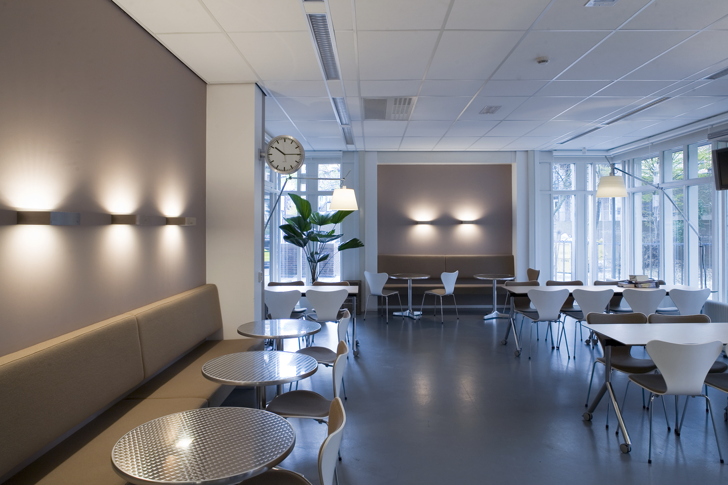 0402-kantine.jpg