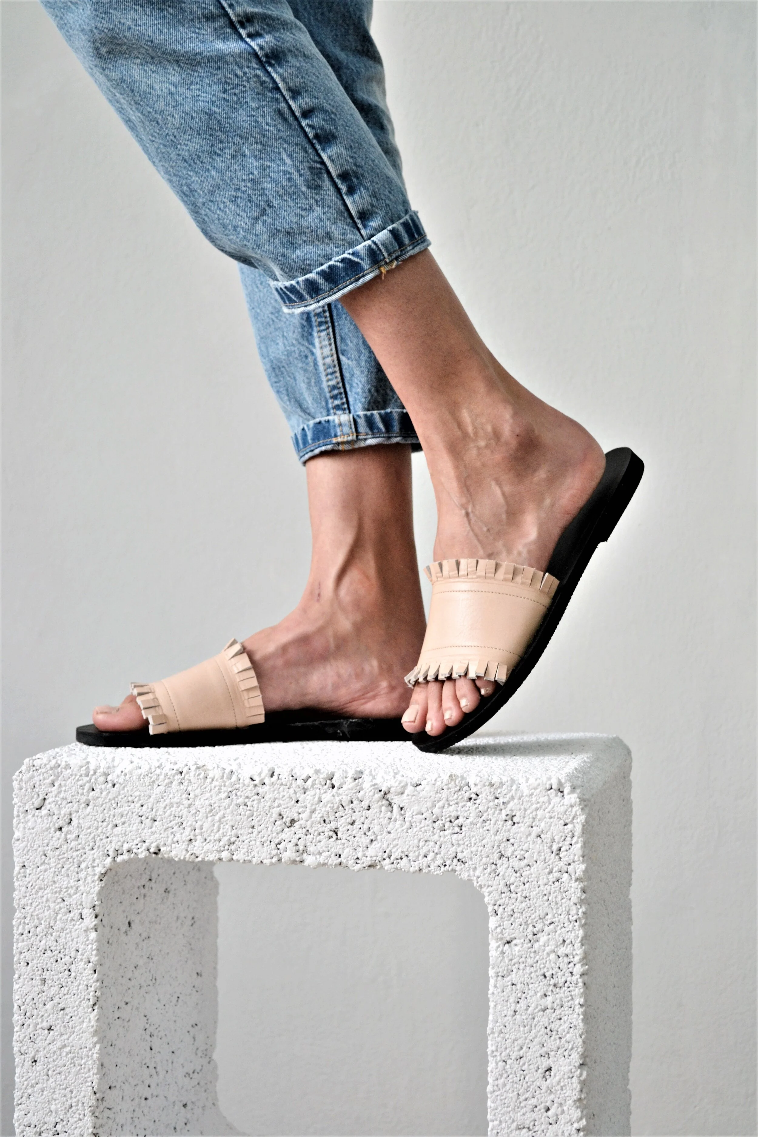 Semeli sandals in nude