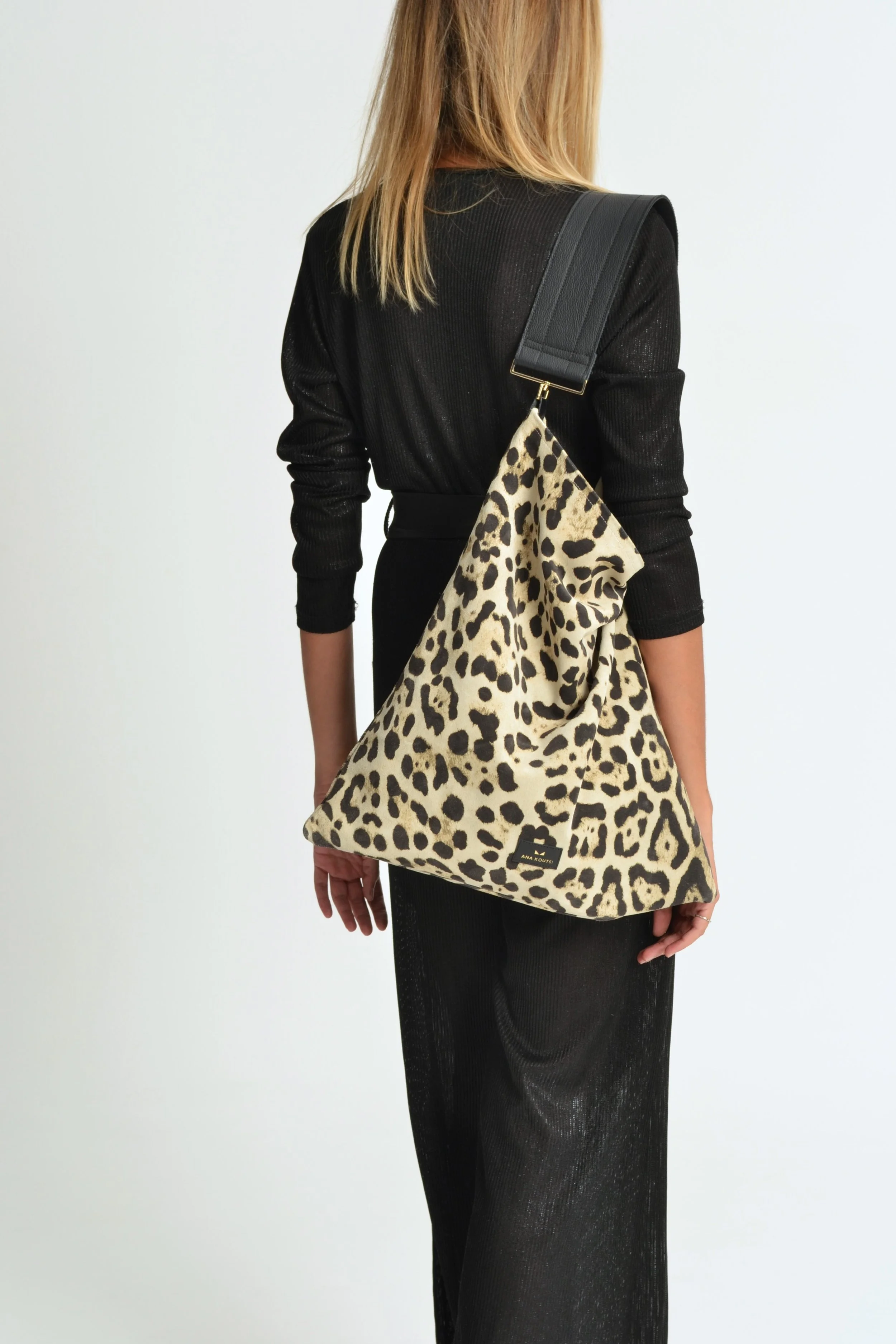 Akathi suede bag with leopard print