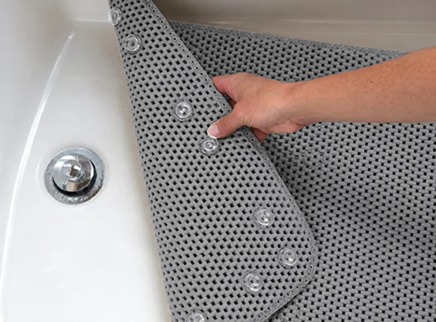 waffle-gray-lifestyle-v1.webp