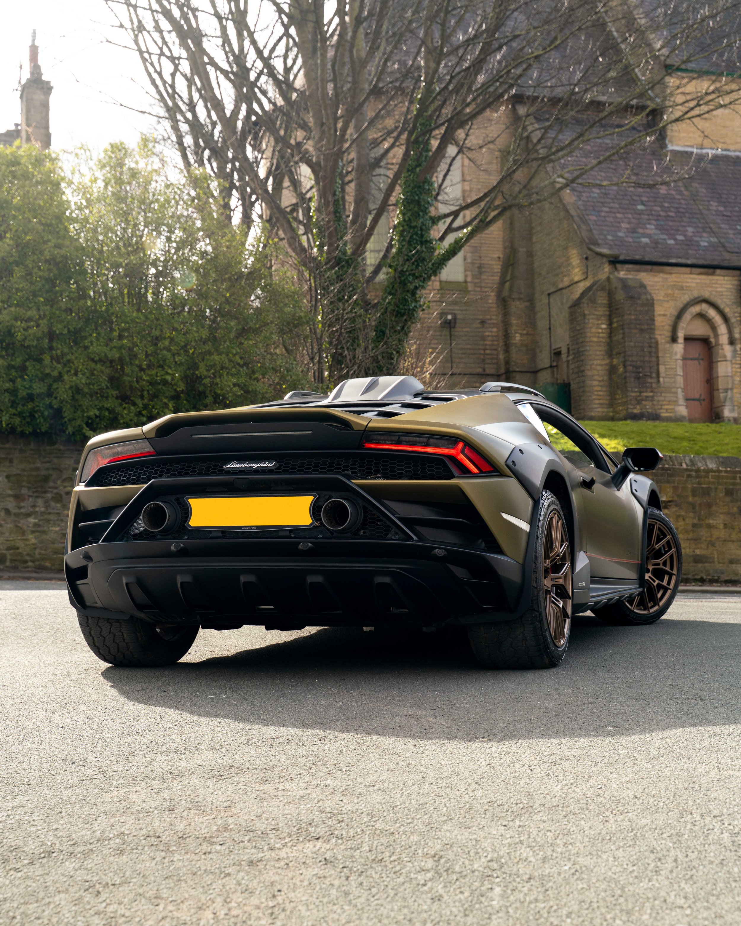 LAMBORGHINI HURACAN STERRATO