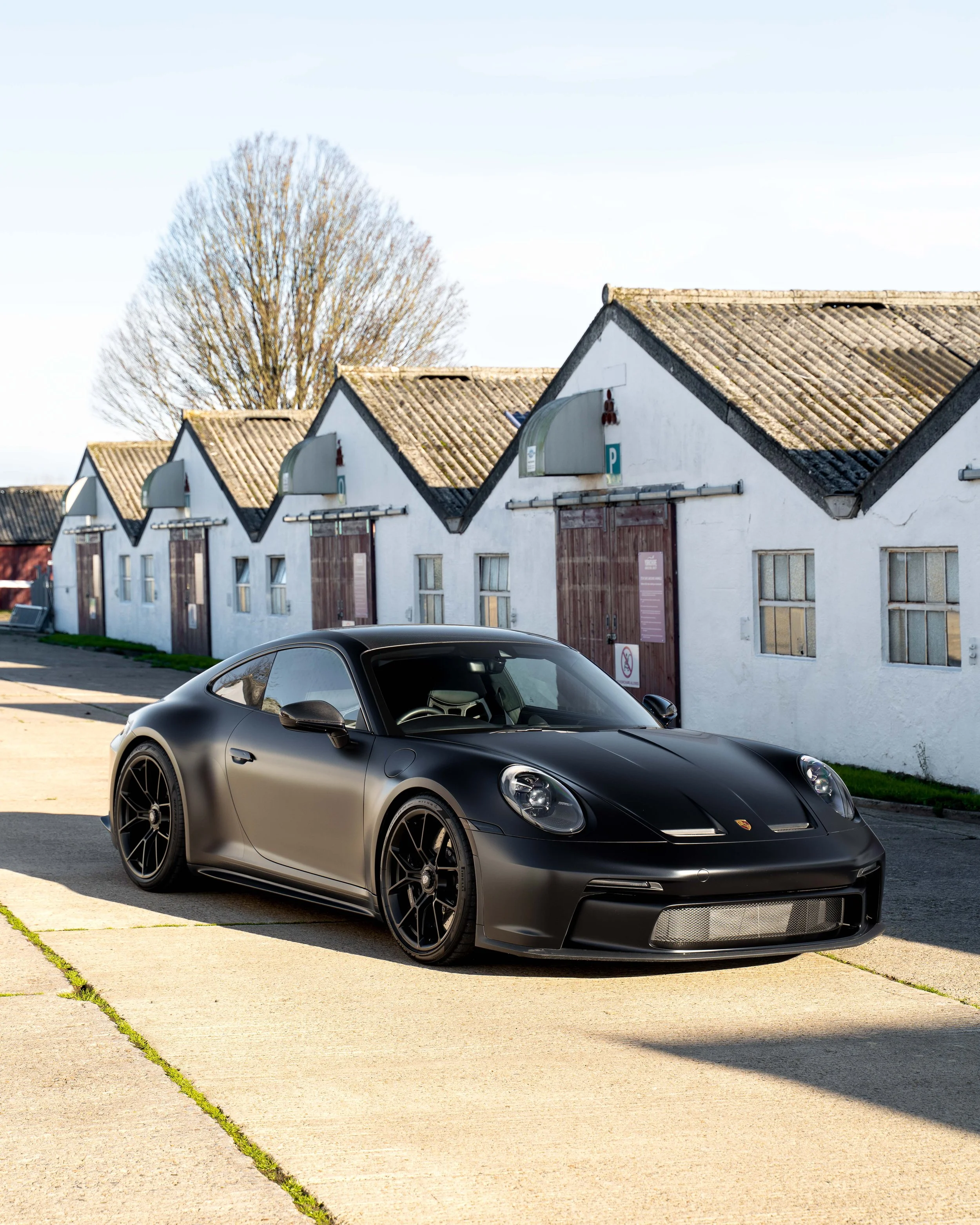 PORSCHE 992 GT3 TOURING 