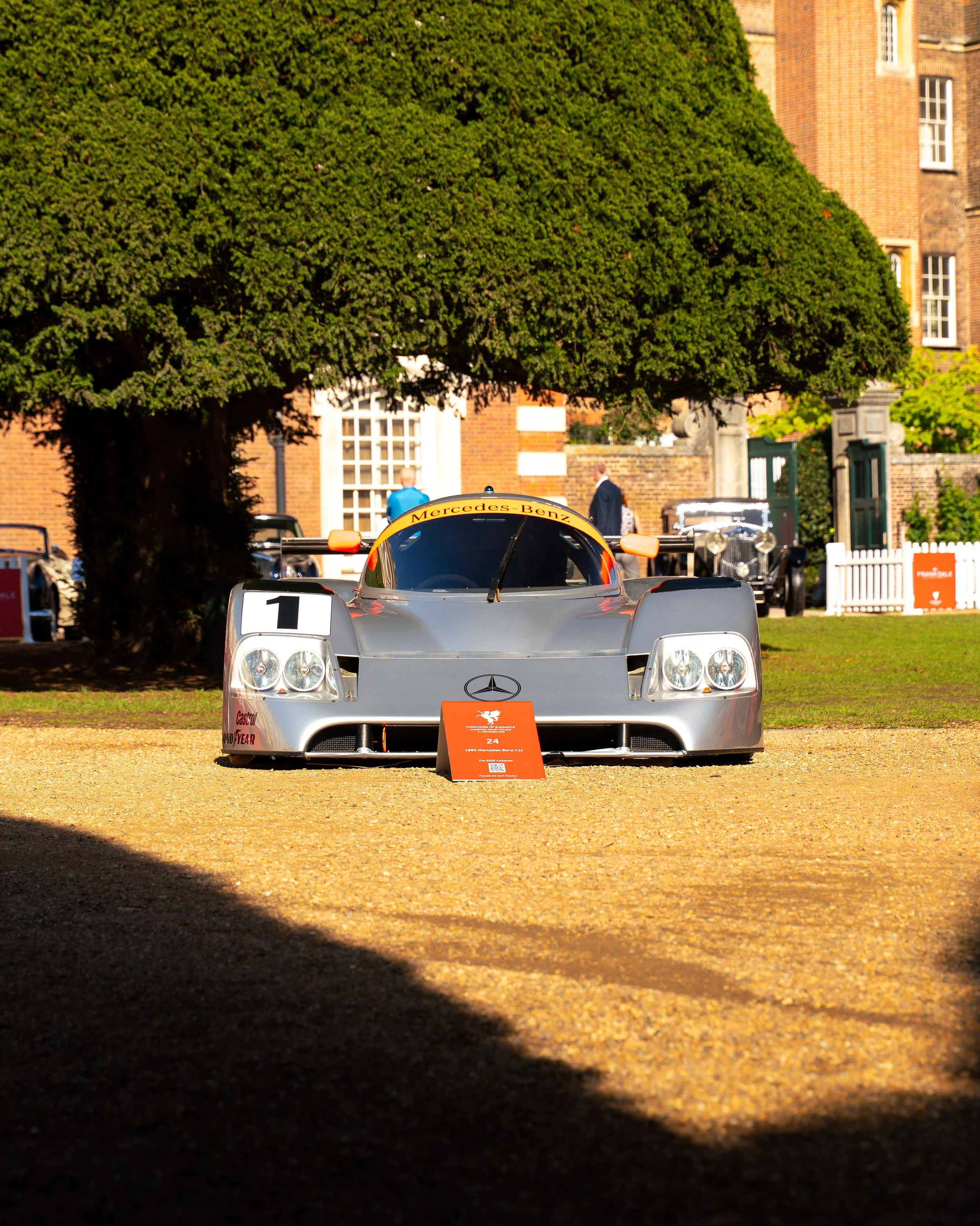 CONCOURS OF ELEGANCE 25