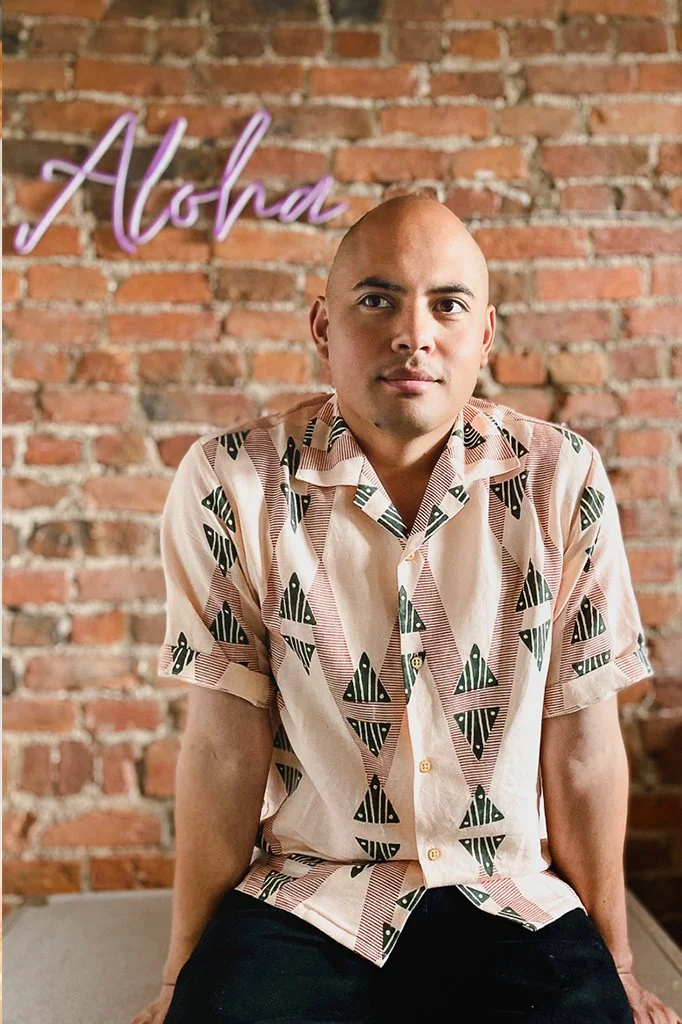 Island Love: Adult Aloha Shirt in Philippines Sand/Green