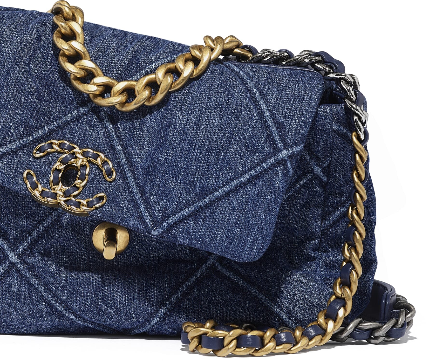 Chanel Spring Summer 2020 Handbags campaign featuring Margaret Qualley —  GUM Studios