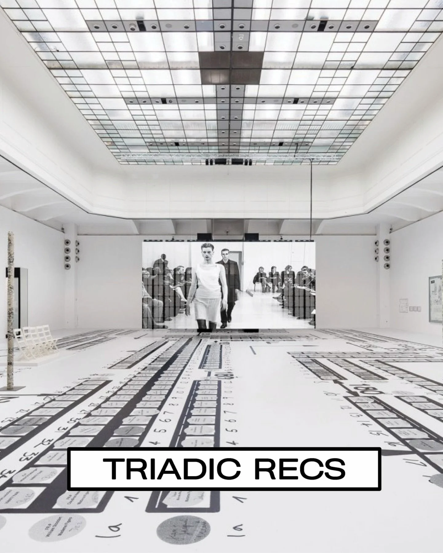 🔺TRIADIC RECS 🔹
Helmut Lang - S&Eacute;ANCE DE TRAVAIL 1986&ndash;2005
MAK - Museum of Applied Arts, Vienna
Open until 3 May 2026

An exhibition tracing Helmut Lang&rsquo;s radical vision across fashion, sculpture, and installation. Stripped back, 
