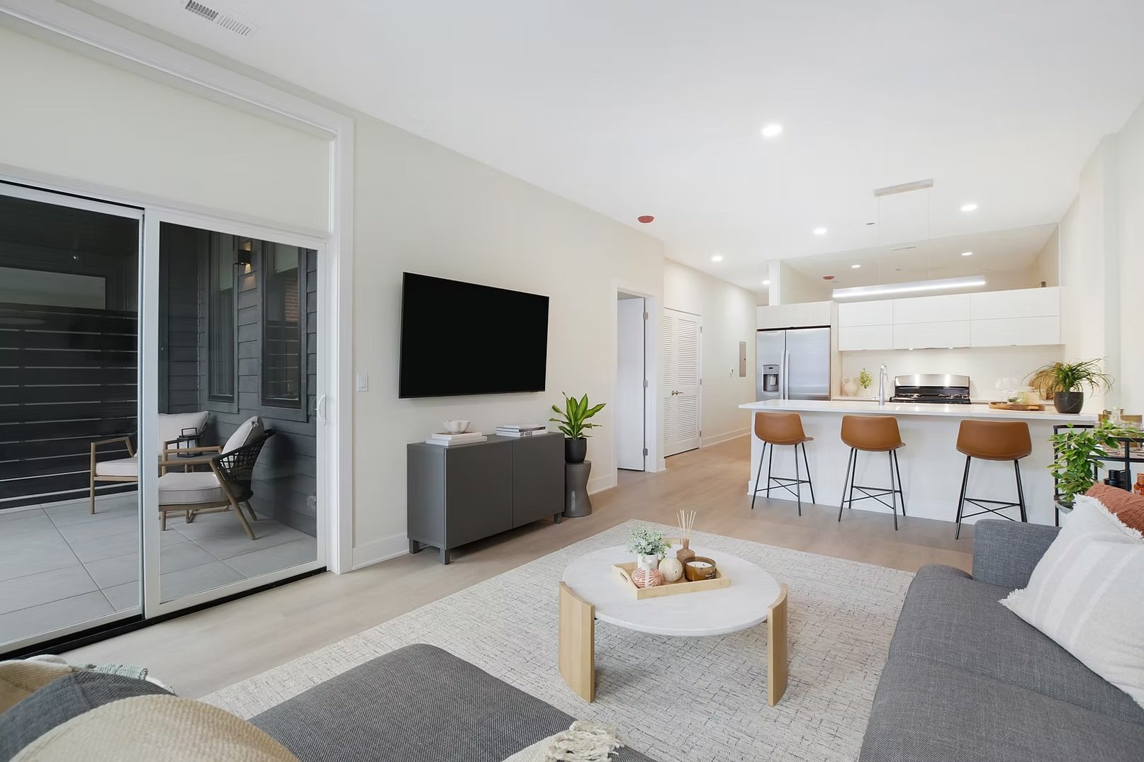 Lincoln Project Living Space 2