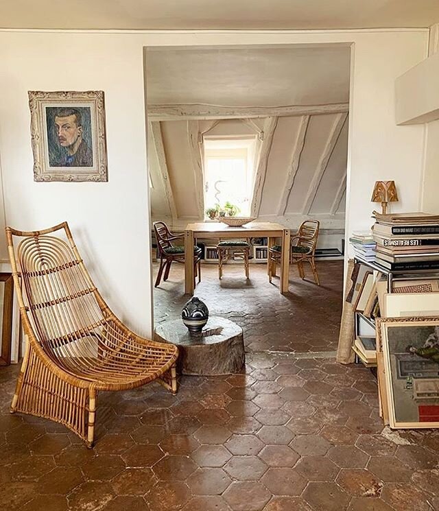 Anything room of beauty from @ateliervime .
.
.
.
.
.
.
.
.
.
#ateliervime #wicker #cane #canefurniture #wickerfurniture #artisan #provance #frenchinterior #rusticinterior #craft #frenchstyle