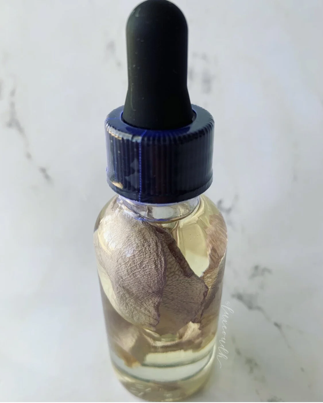 8348DC72-935C-469C-BC7C-9BBB1F3942F9