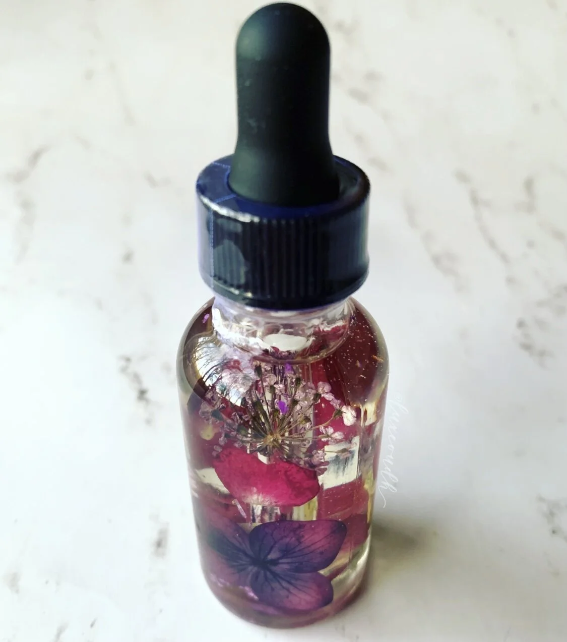 31288CB7-D72D-402E-9E02-39513BEBCE6A