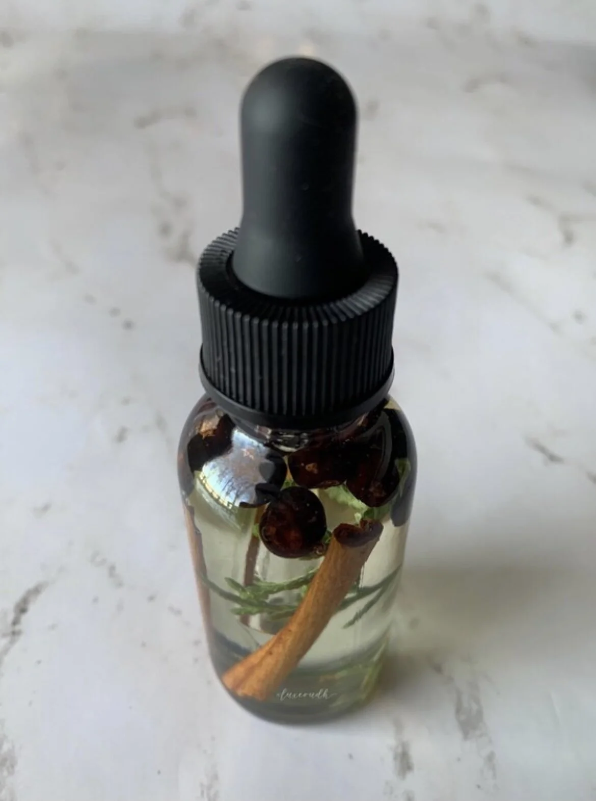 9333BCB5-F4C6-4656-BED9-9C67182C7D27