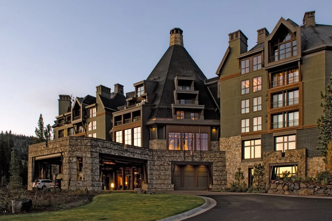 Ritz-Carlton-Highlands-Hotel.jpg